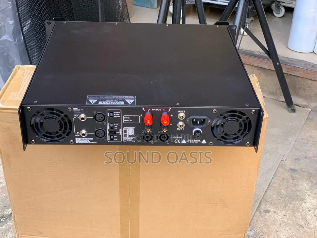 Max MX4000 Amplifier
