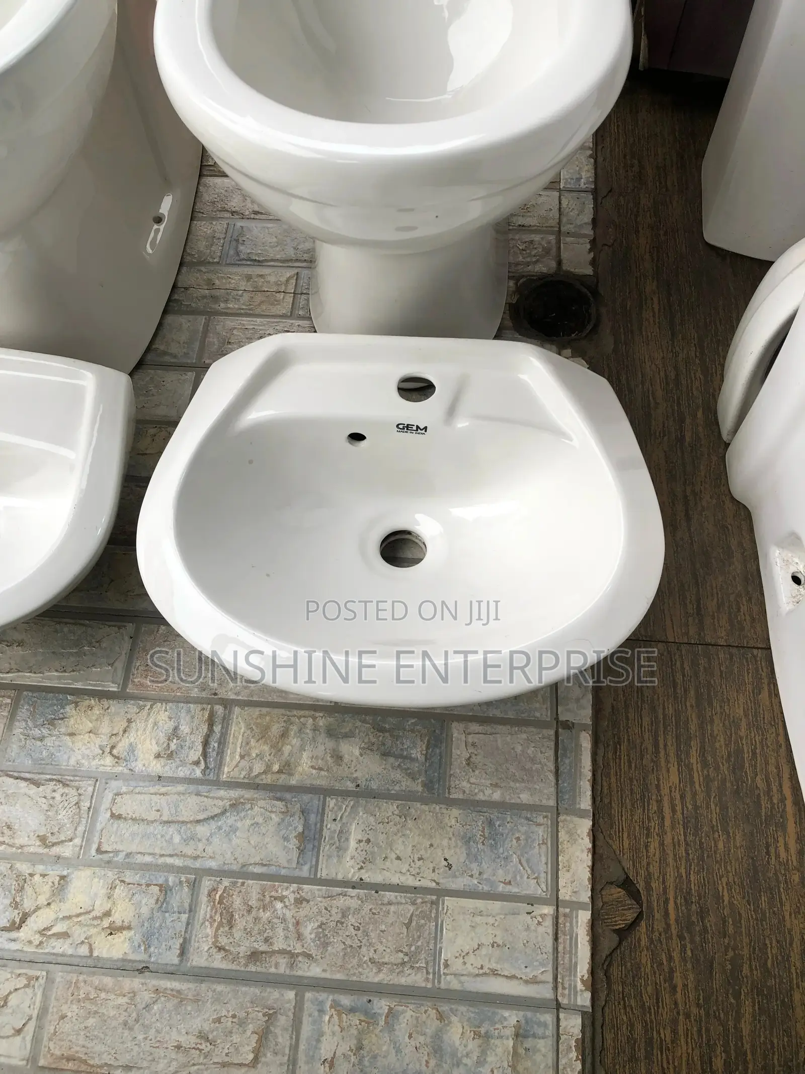 Portable Wall Hanging Wash Hand Basin