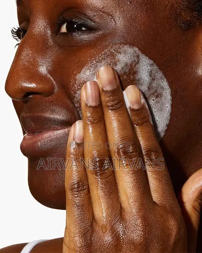 Cerave SA Smoothing Cleanser