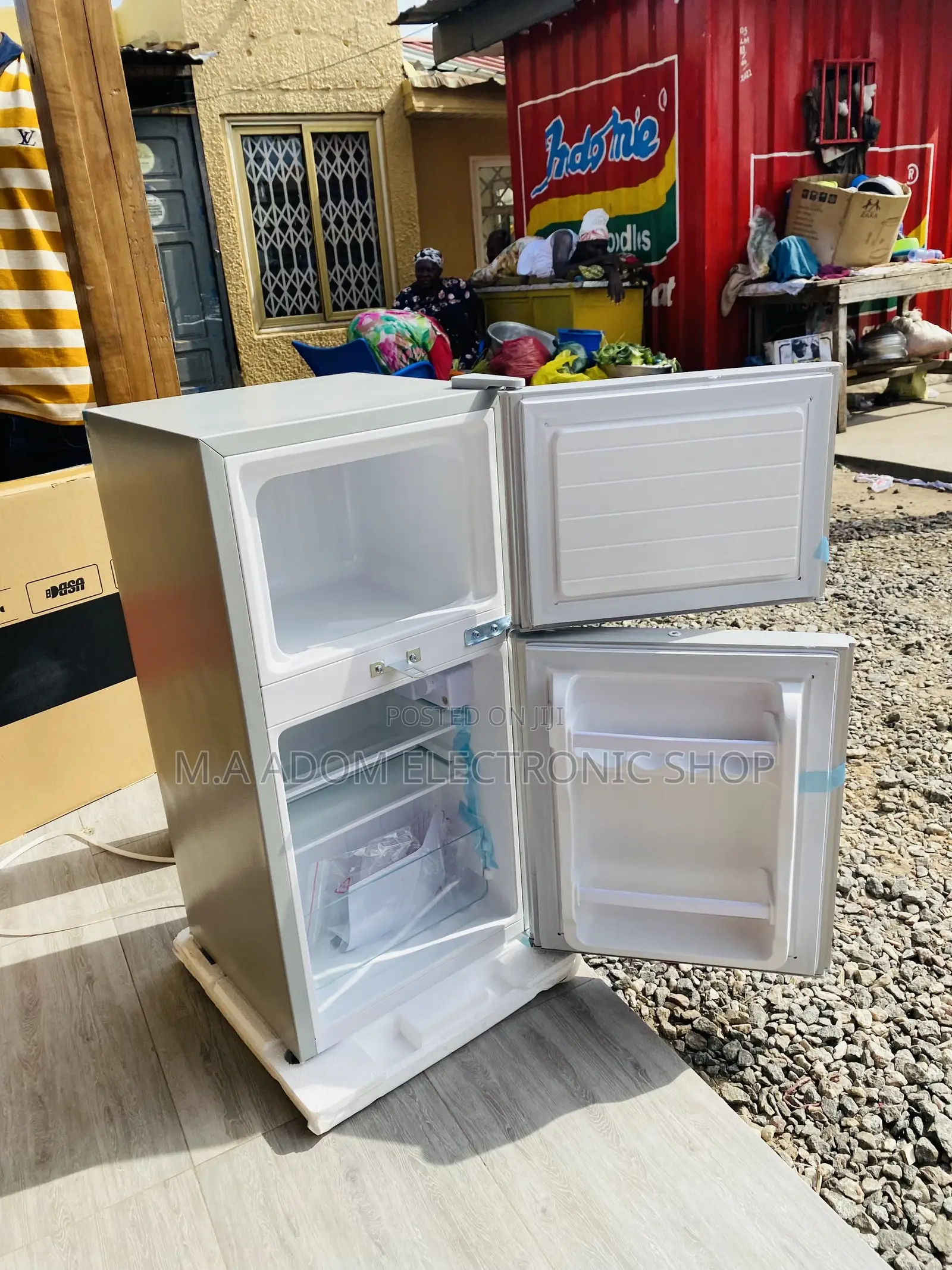 Extremely Chilling Nasco Nasf2-120 Table Top Fridge,Silver.