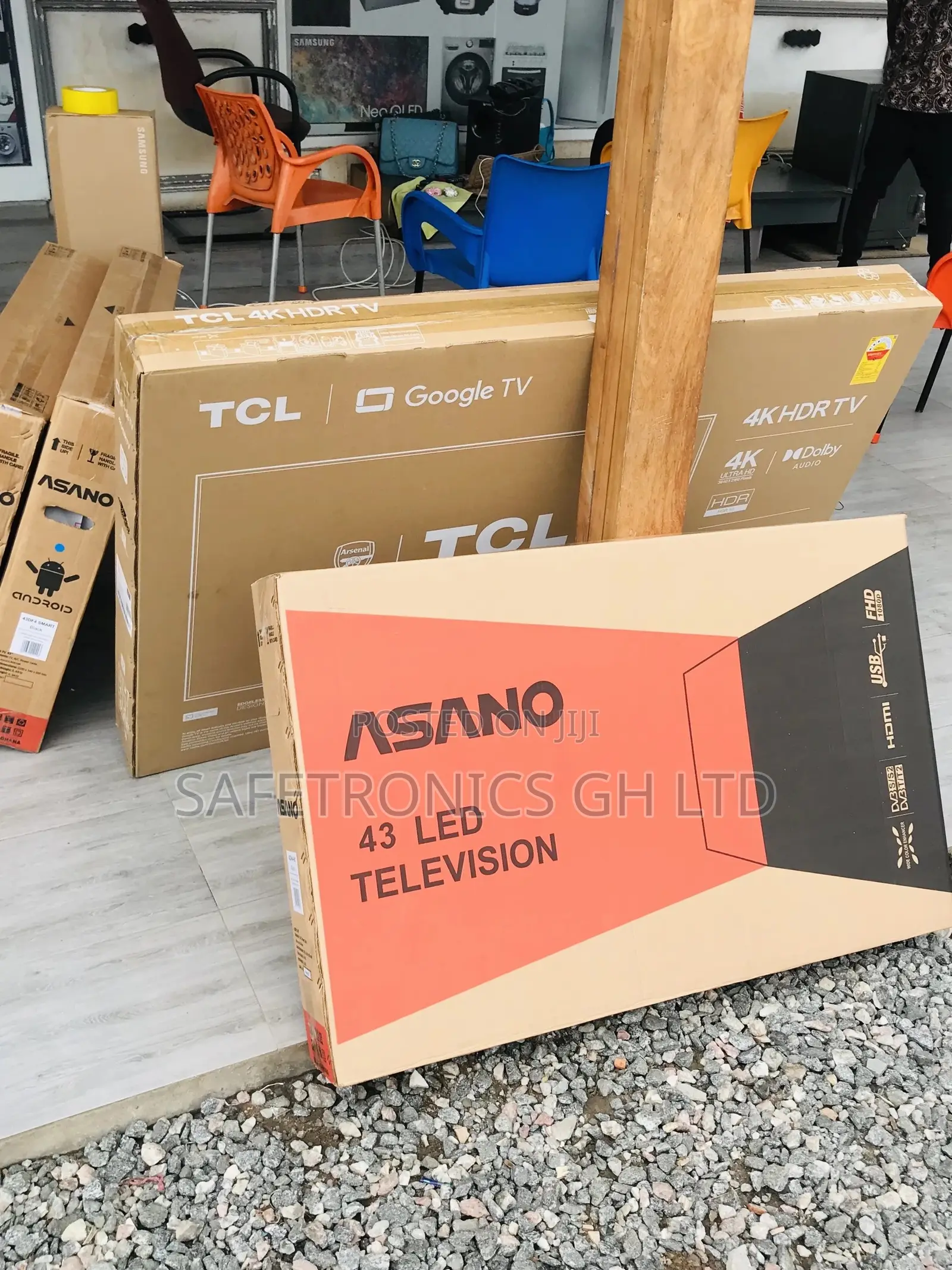 Glossy Full HD 43 Inches Black Electric Asano Led Tv