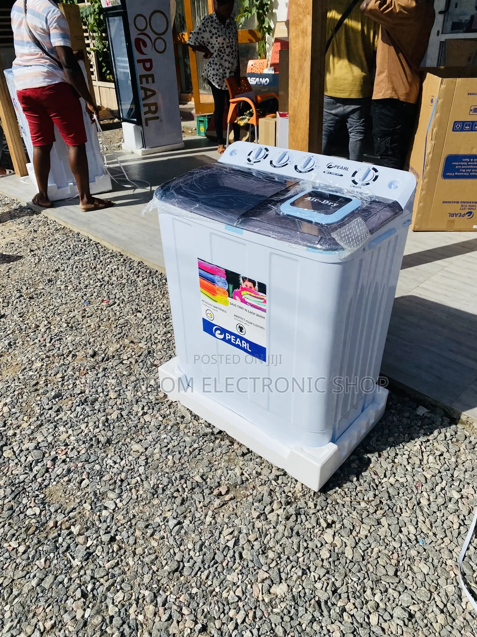 Classic Design Pearl 10kg Top Load Washing Machine.