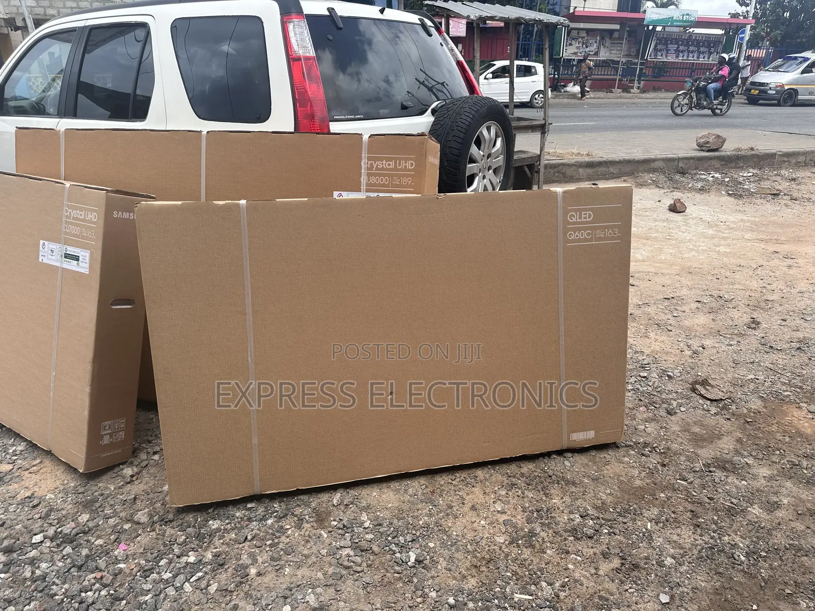 Smart Entertainment Hub Qled Samsung 65”Q60c