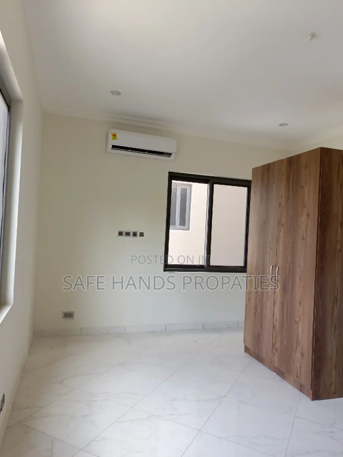 5bdrm Mansion in East Legon for rent