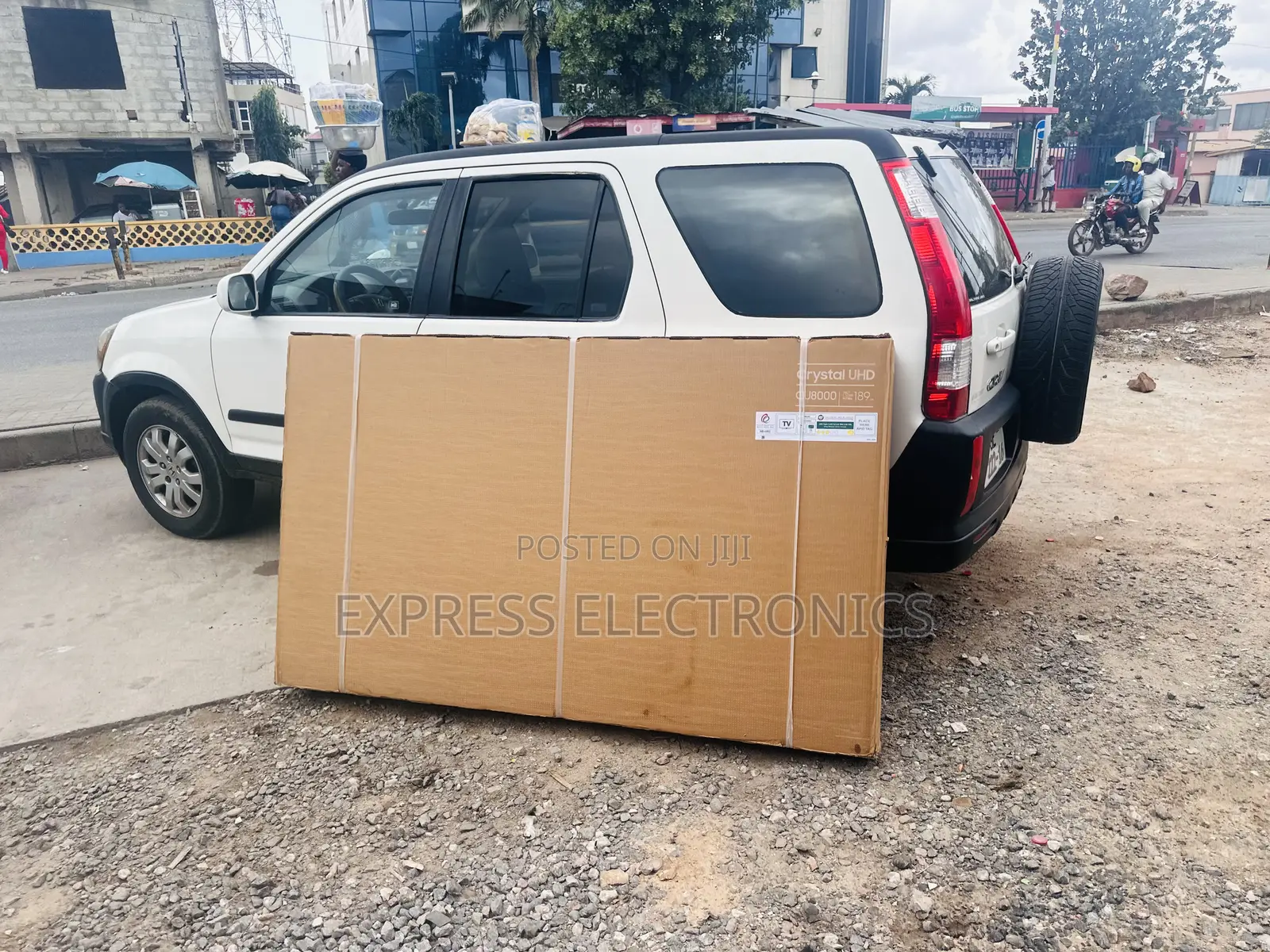 Voice Control UHD Smart Glossy Samsung 75”Cu8000