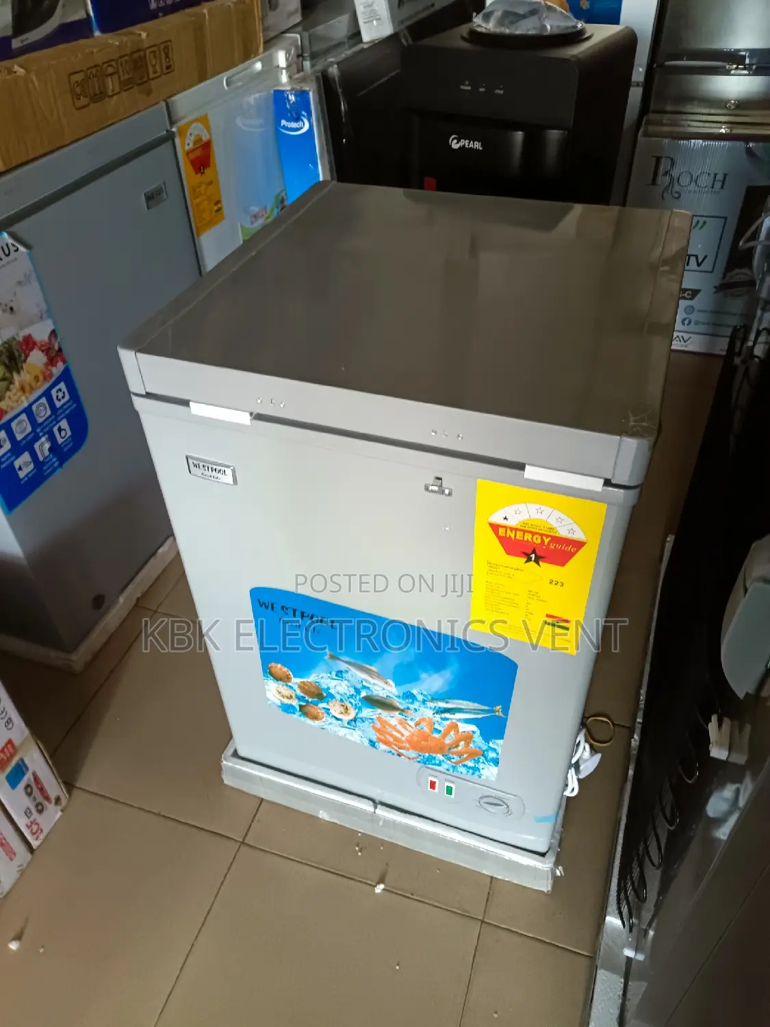 Westpool 100ltr Chest Freezer Single Door