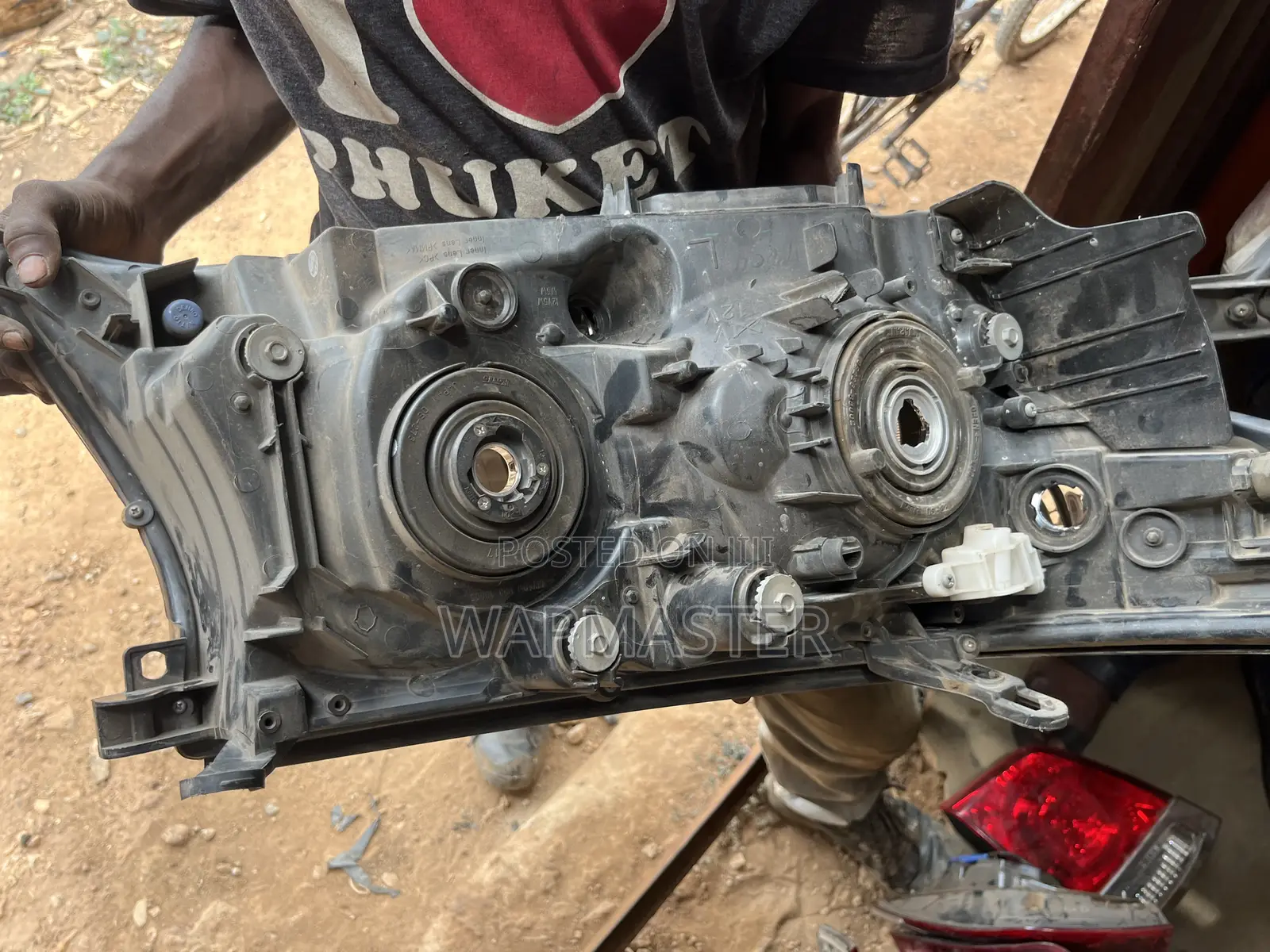 Toyota Landcruiser Headlights Left and Right