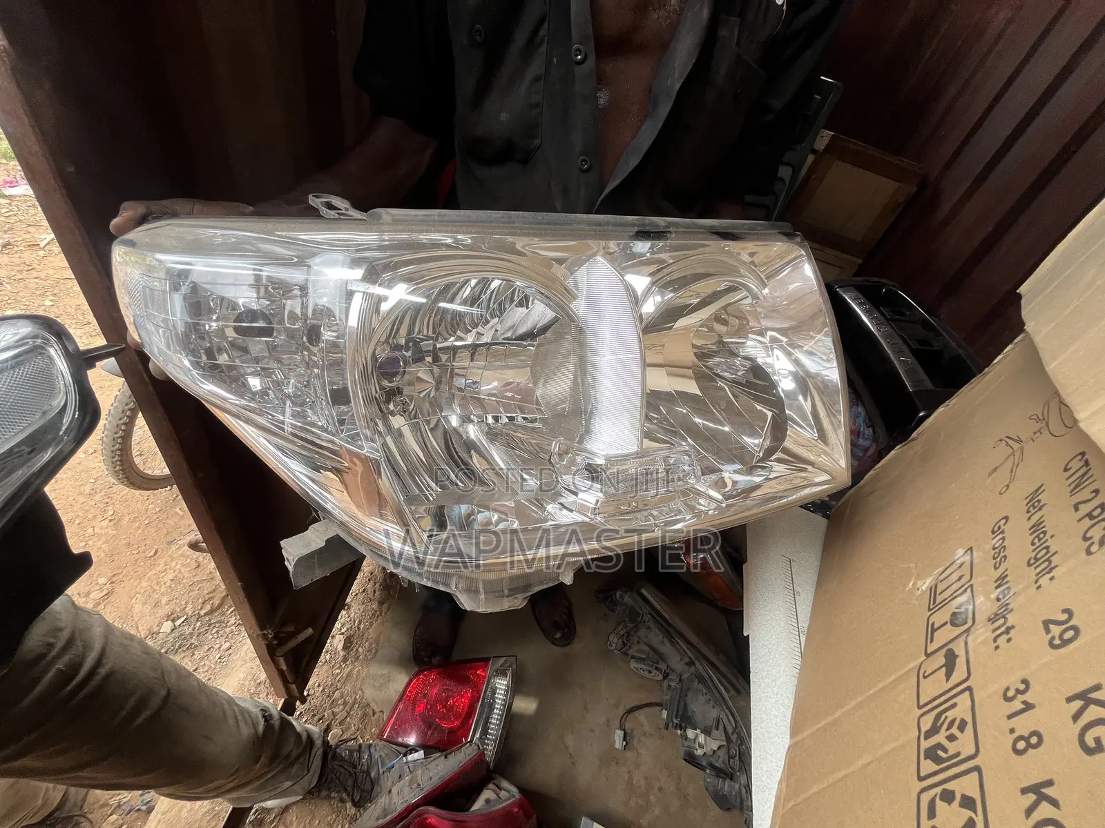 Toyota Landcruiser Headlights Left and Right