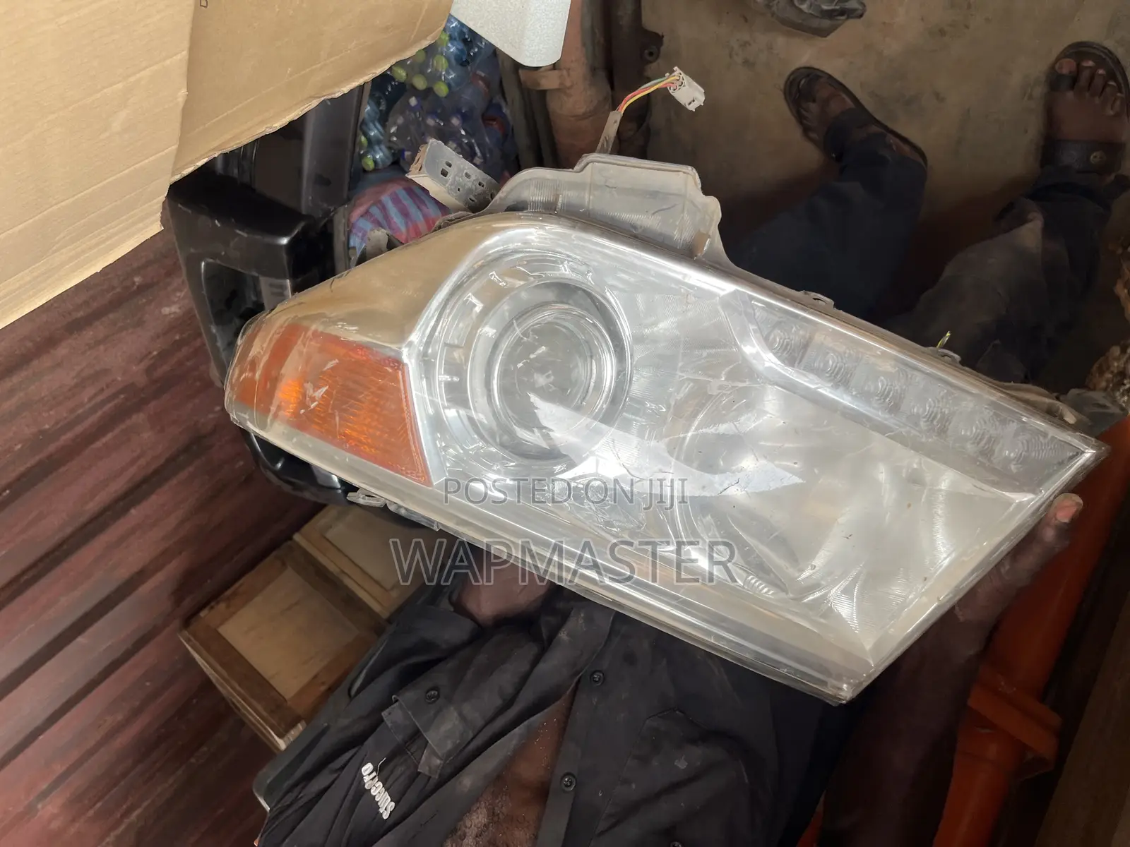 Toyota Land Cruiser Headlights