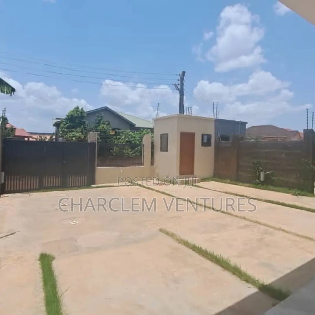 4bdrm House in Charclem Ventures, Oyarifa for sale