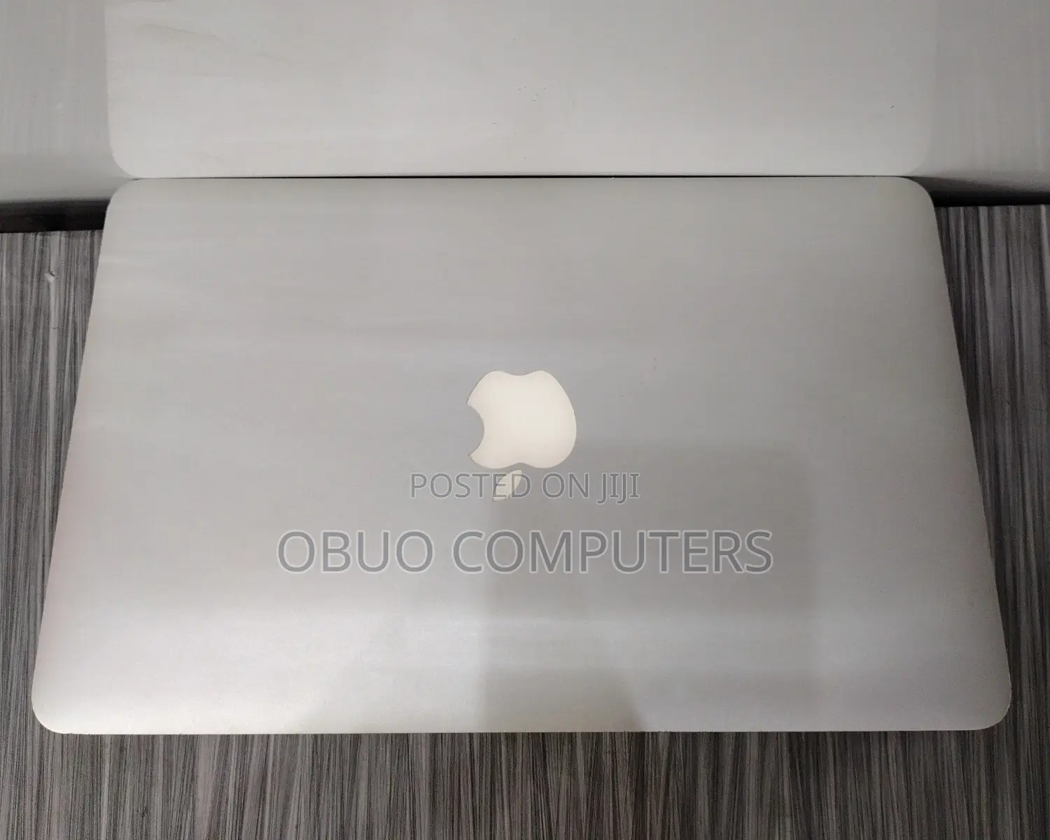 Laptop Apple MacBook Air 2015 4GB Intel SSD 128GB