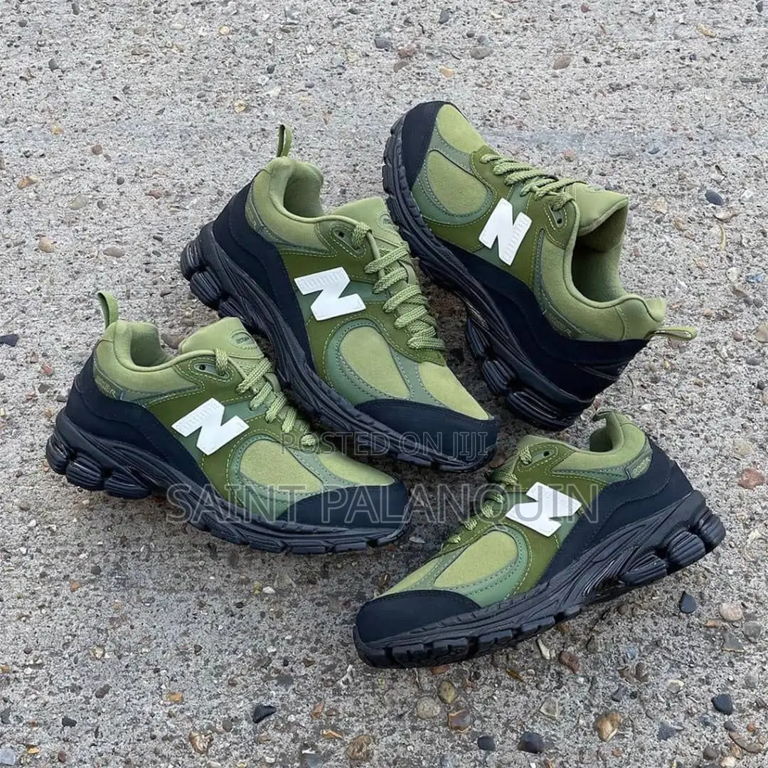 New Balance Sneaker