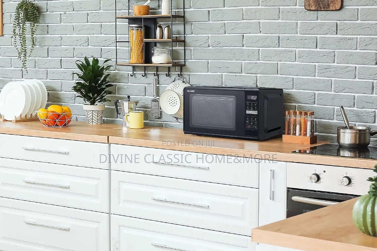 Sharp 17 Litre 700W Black Solo Digital Microwave