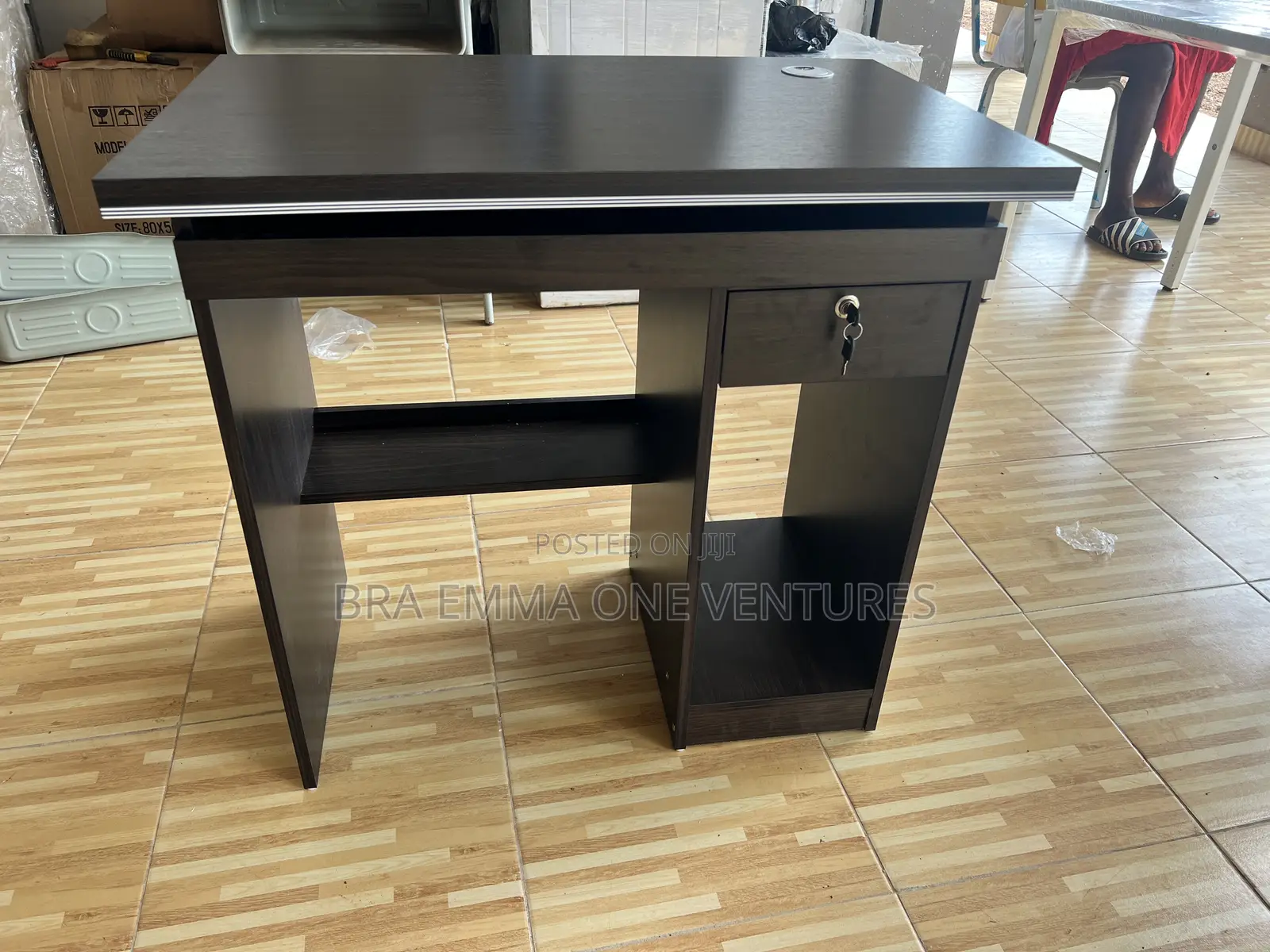 Imported Computer Table
