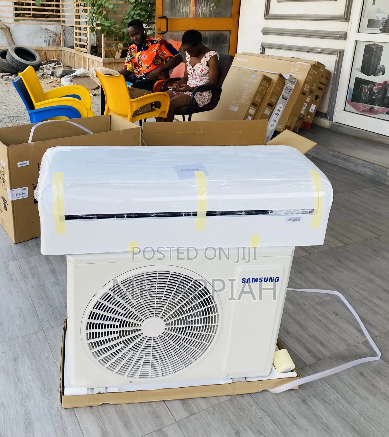 High Quality Samsung 1:5hp Split Type Ac(White)R410.