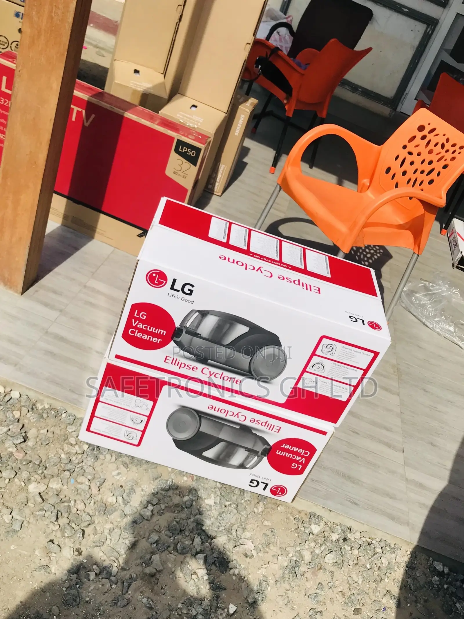 Sealed Black/Red Vc5420nntr 20 Liters Vacuum Cleaner LG