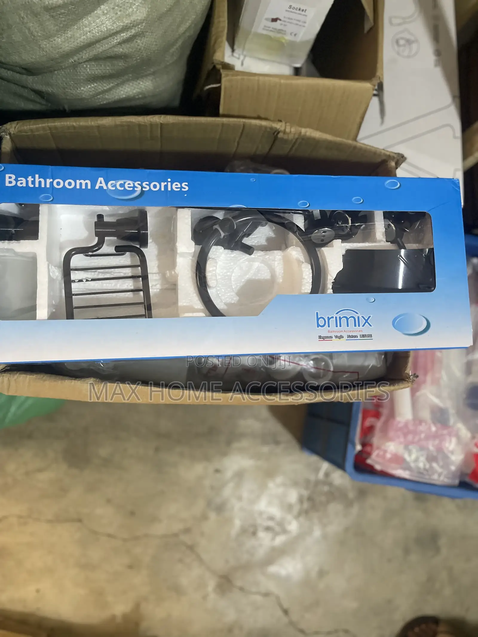 Bathroom Accessories Set