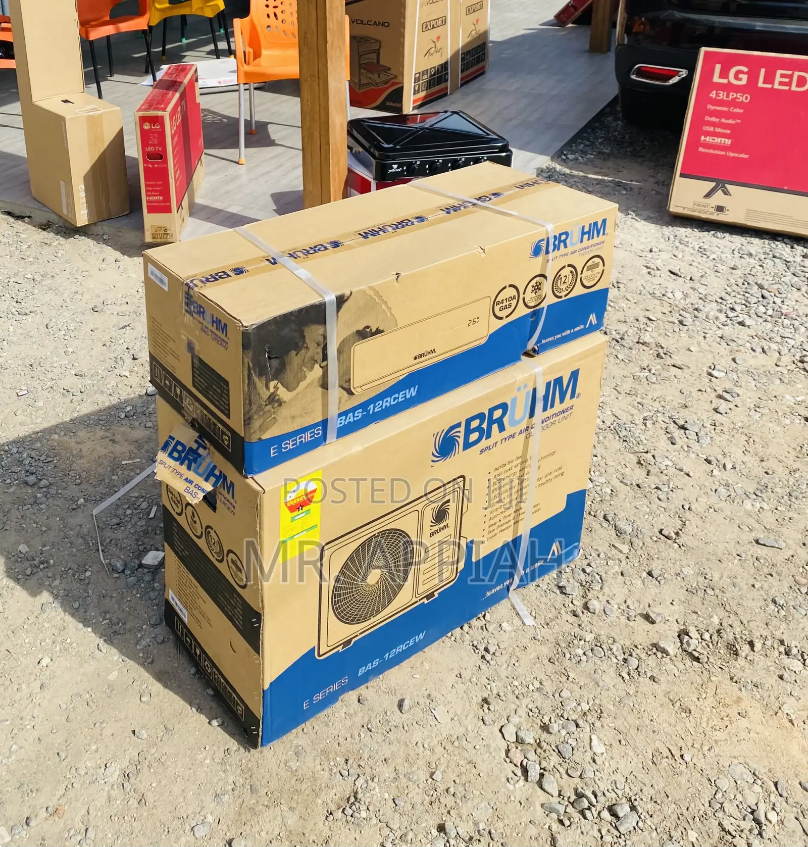 Adorable Bruhm 2.5hp Split Type Ac(White)R410.