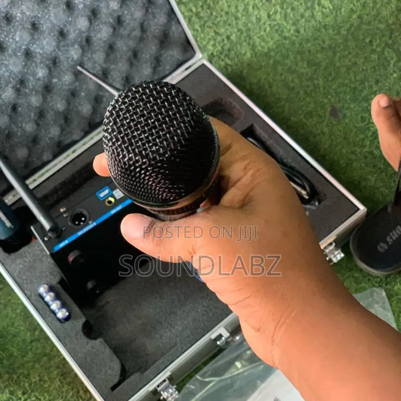 Shure UT282 Wireless Professional Microphone
