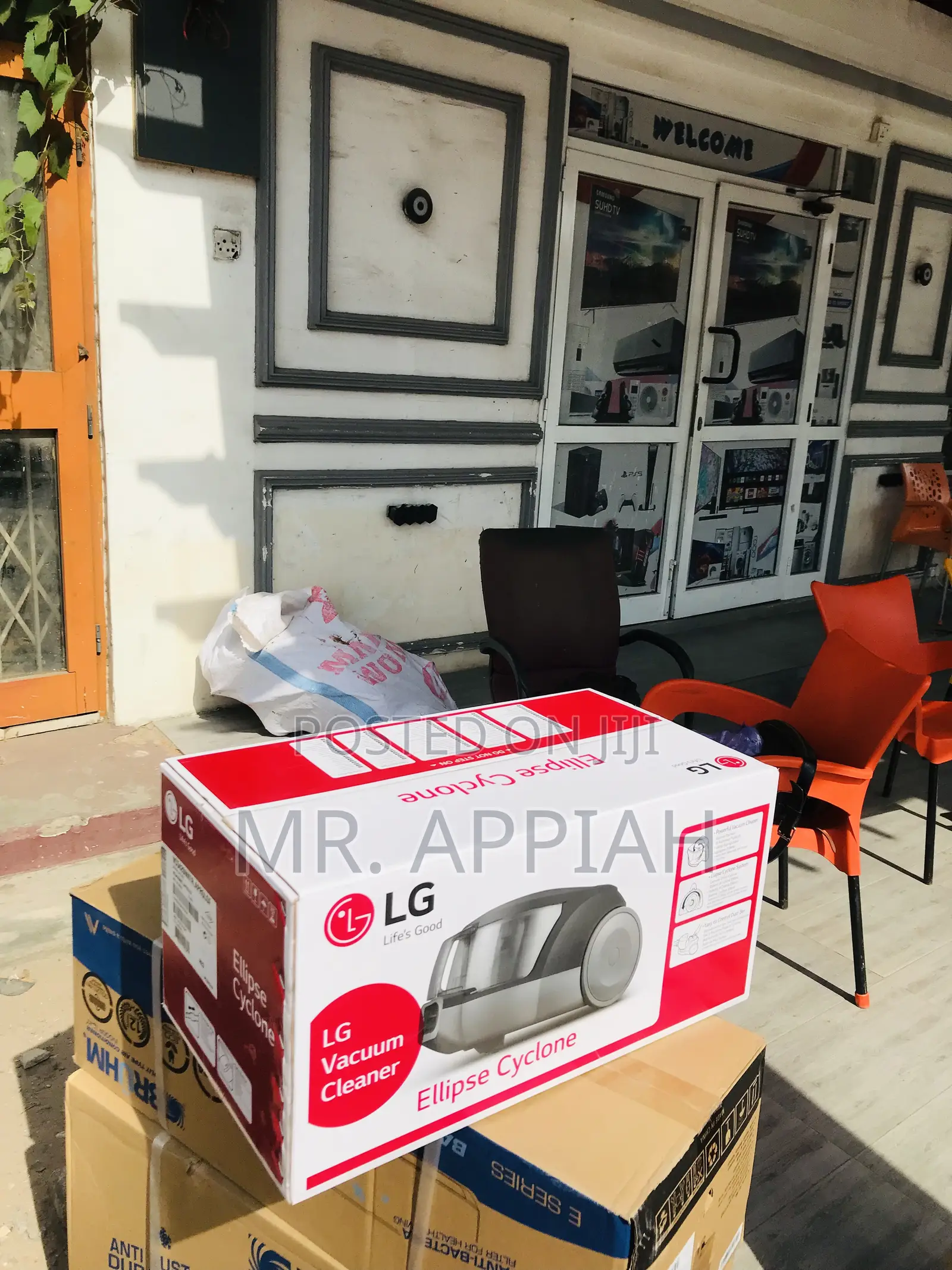 Purchase Original LG Vacuum Cleaner(2000watt).