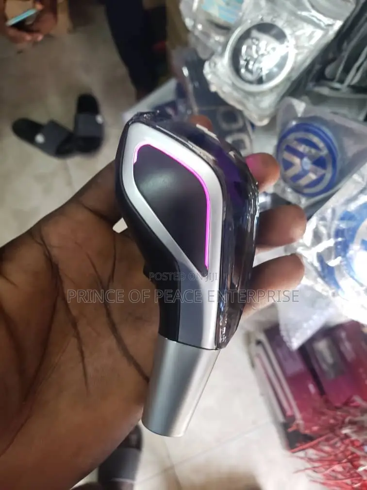 Universal Vehicle Shift Knob