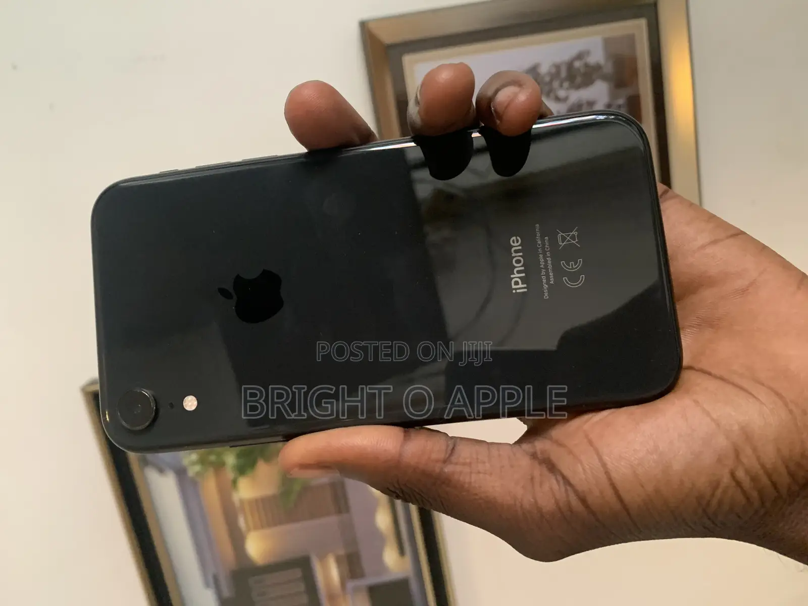 New Apple iPhone XR 128 GB Black