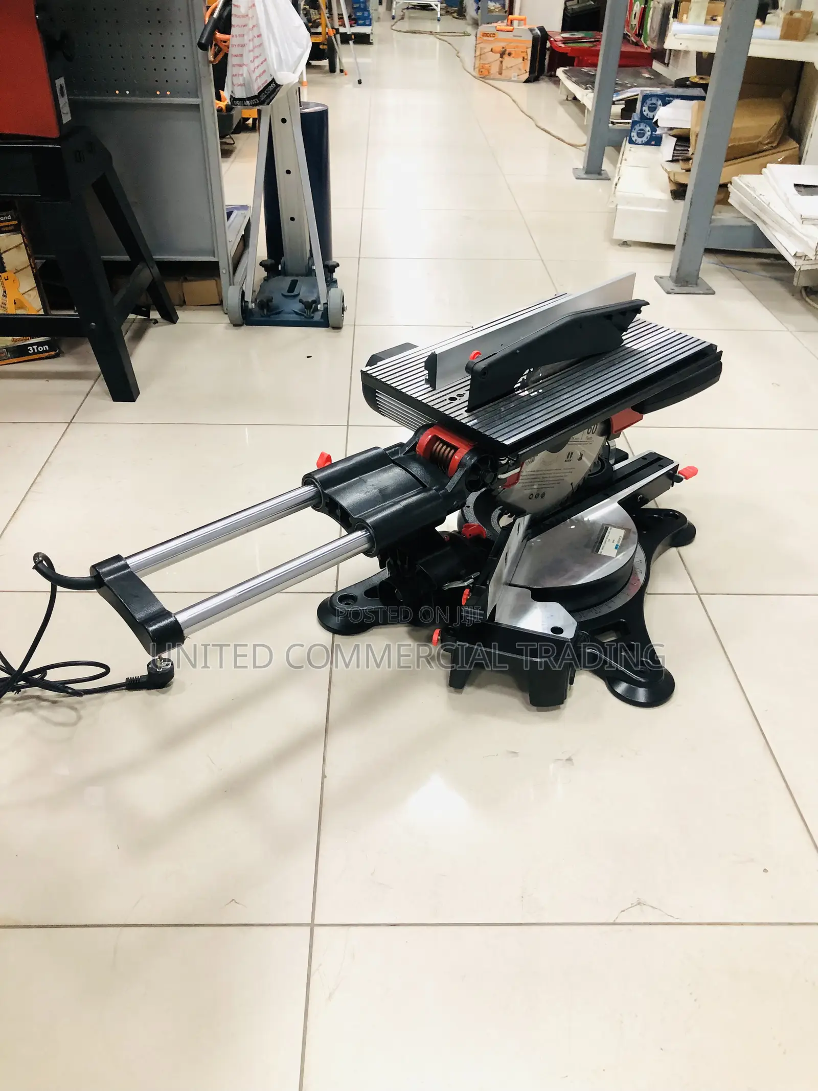 Miter Saw Sliding (1600W 12”)