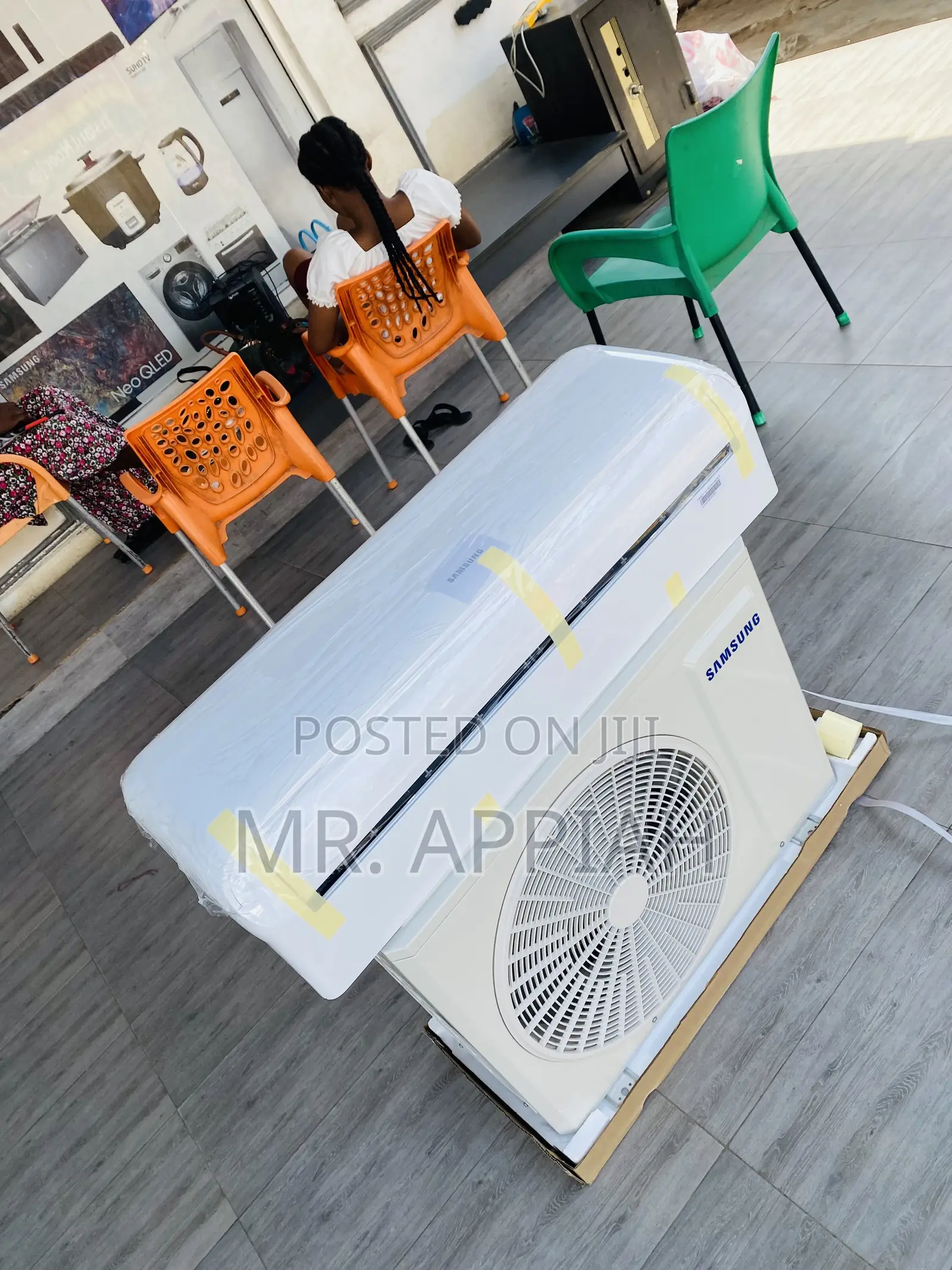 Latest and Affordable Samsung 2.5hp Split Type Inverter Ac.