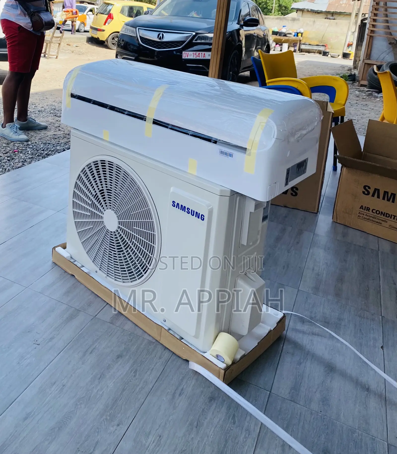 Latest Samsung 2.0hp Split Type Air Conditioner(White).