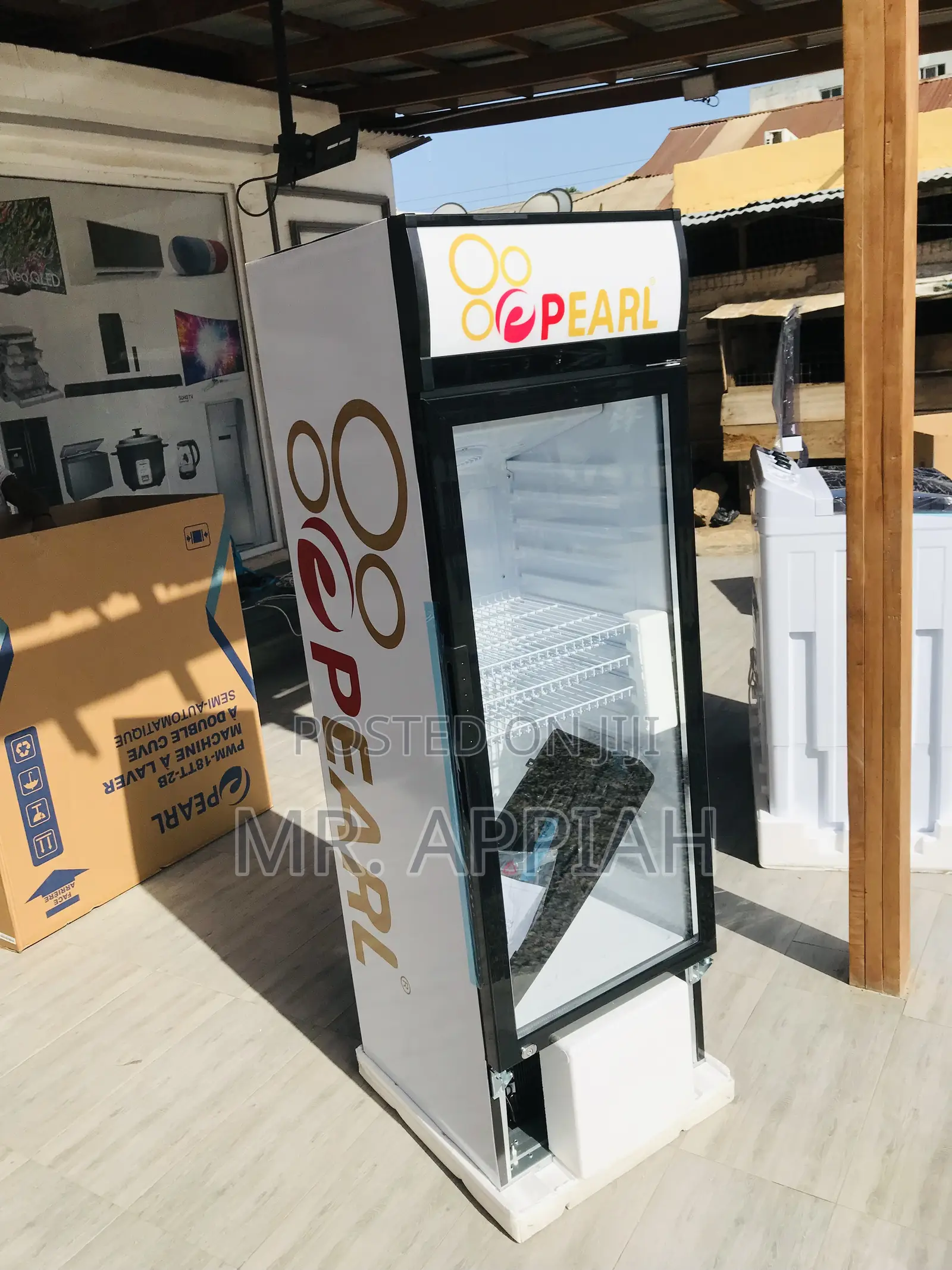 Fast Chilling Pearl PVC-316-2b Single Door Display Fridge.