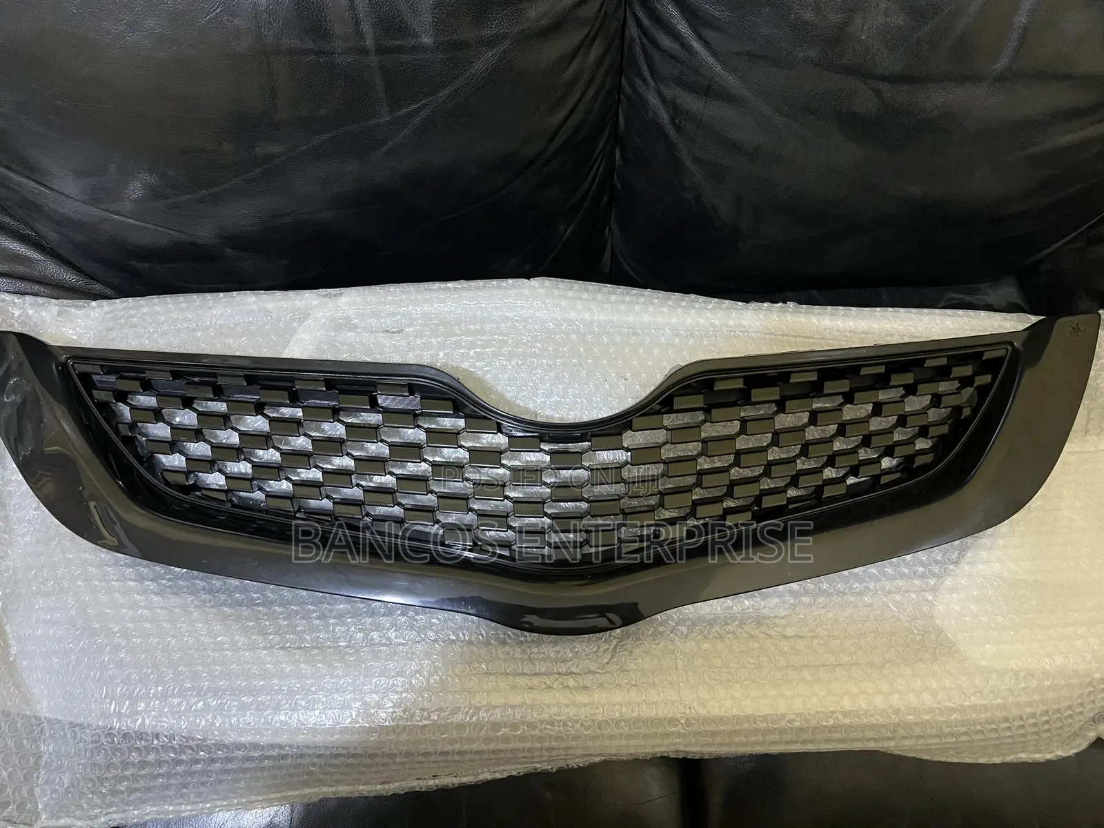 Toyota Yaris 2008 Grill Sports