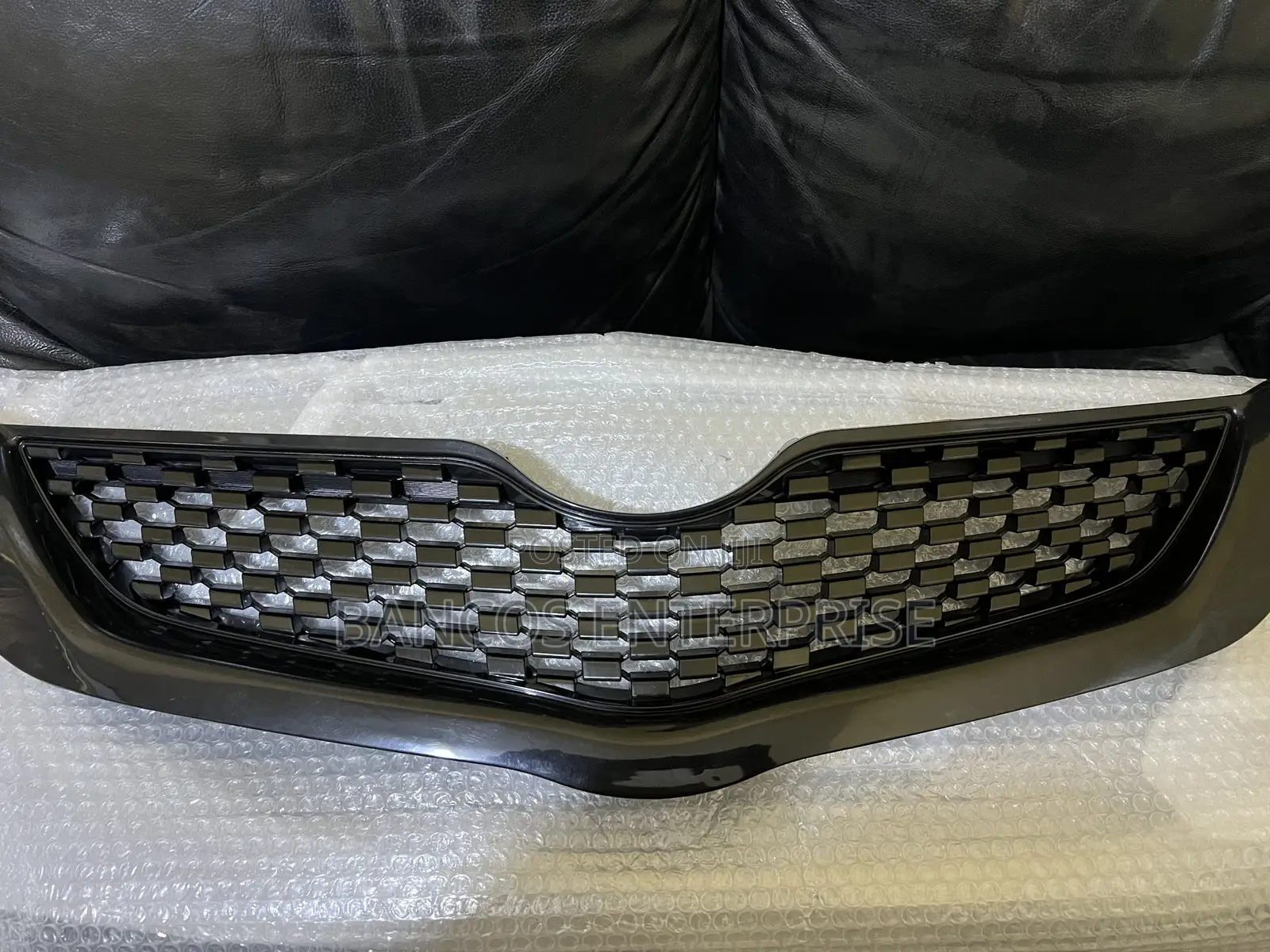 Toyota Yaris 2008 Grill Sports