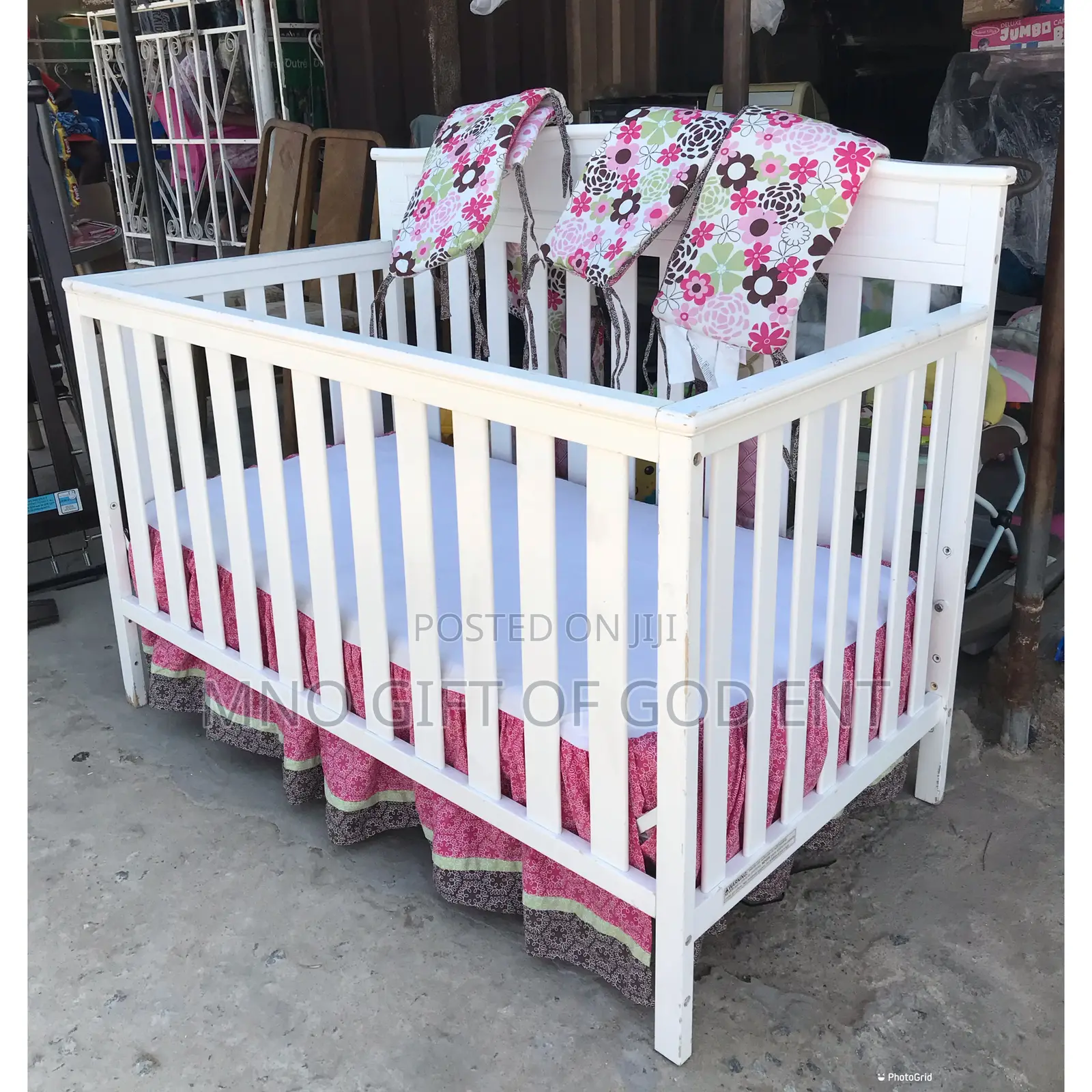 Adjustable Baby Wooden Cot Foreign Use