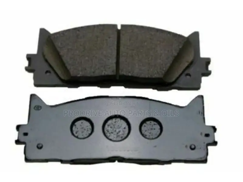 Toyota Camry 04465-07010 Front Disc Brake Pad Kit