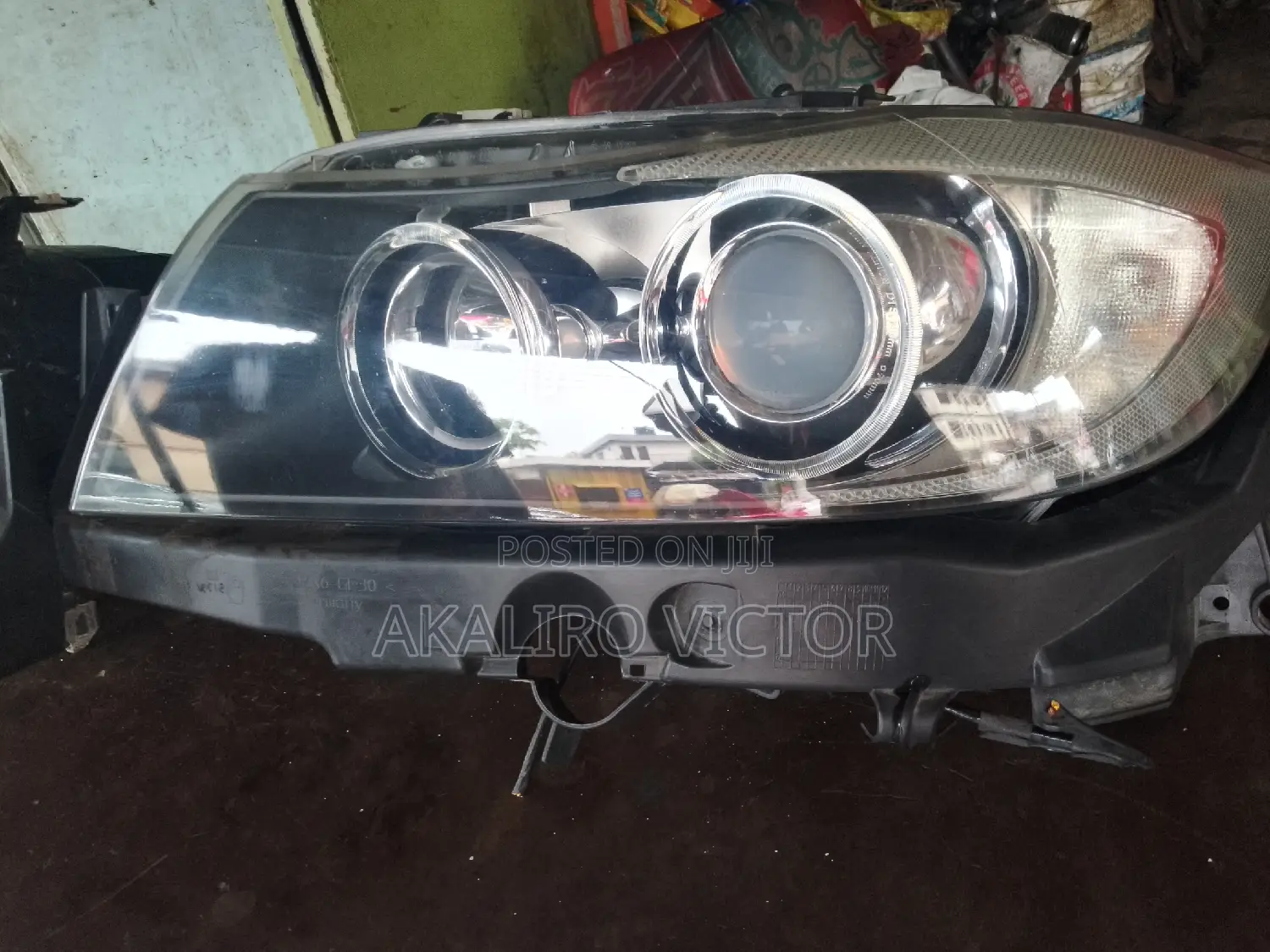 E90 Headlight