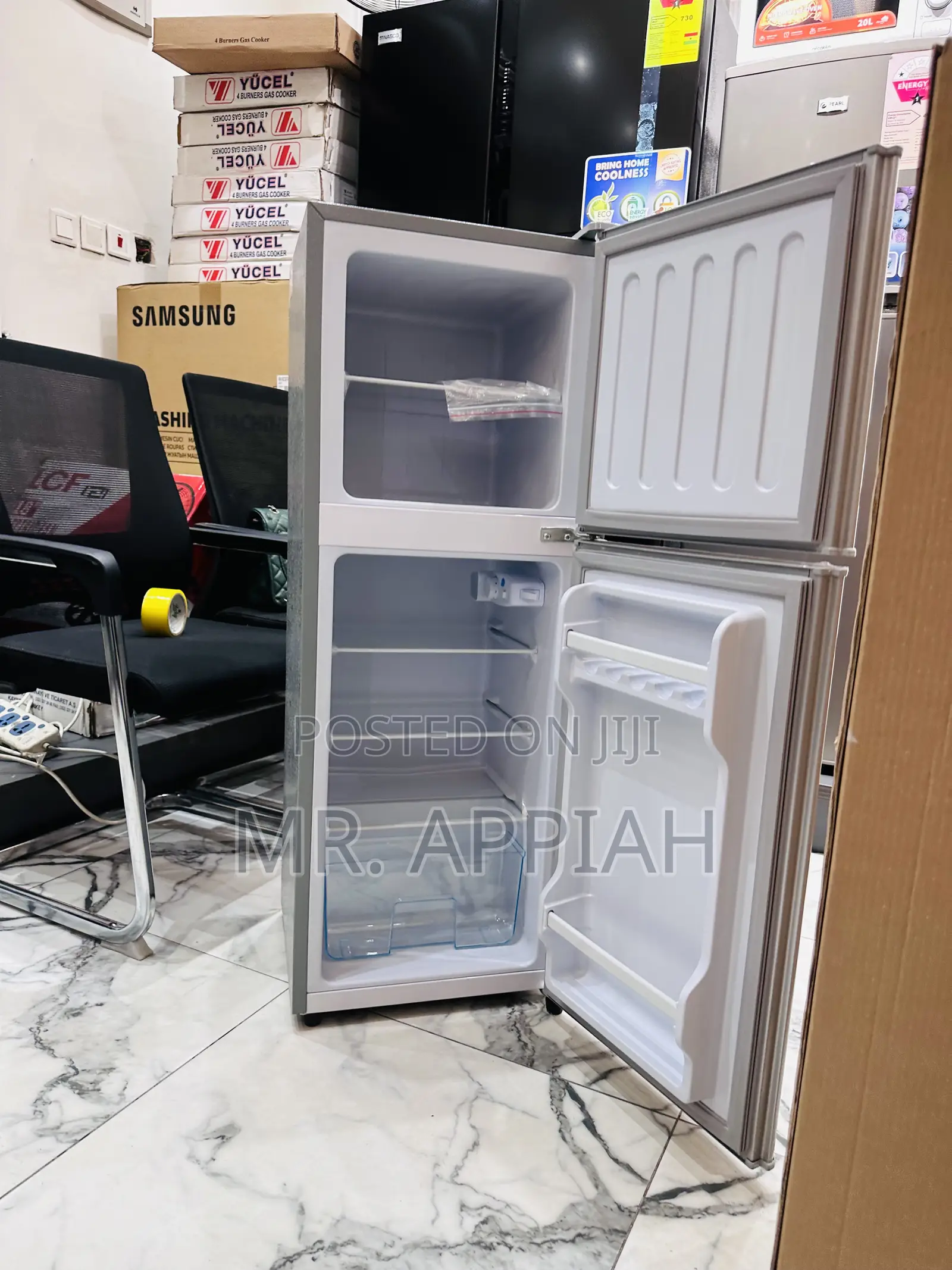 Classic Design Nasco Nas 2-20fl 2 Door Electric Fridge.