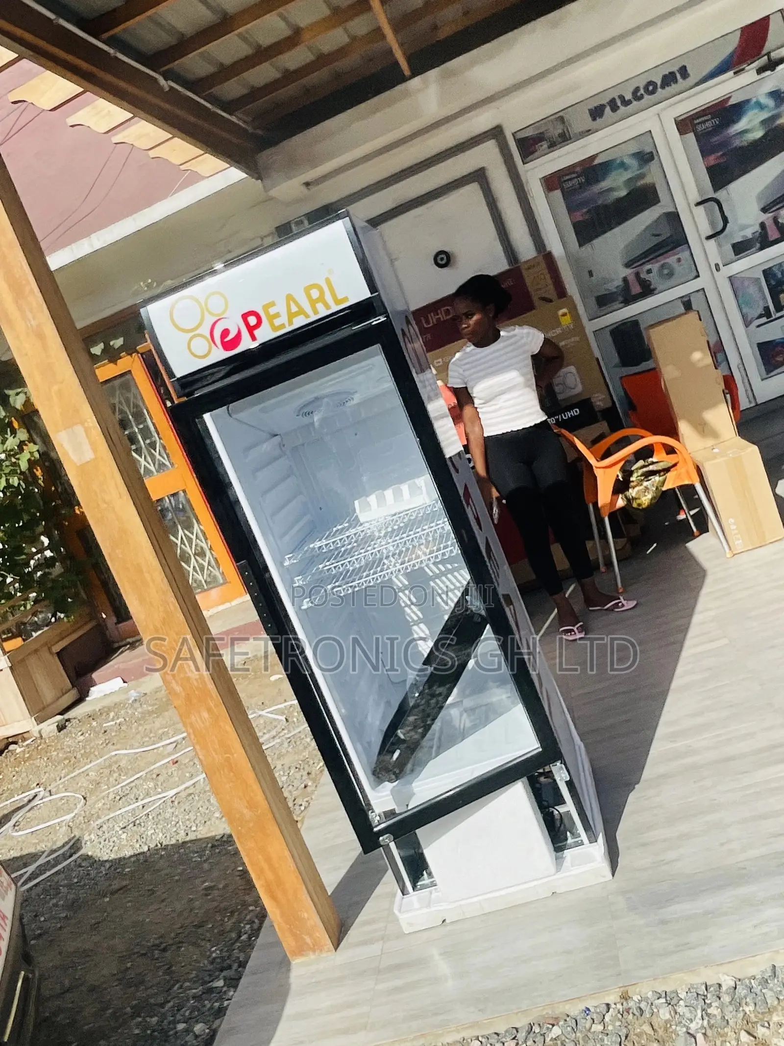 Glass Display PVC-316 Singledoor Pearl Electric Fridge