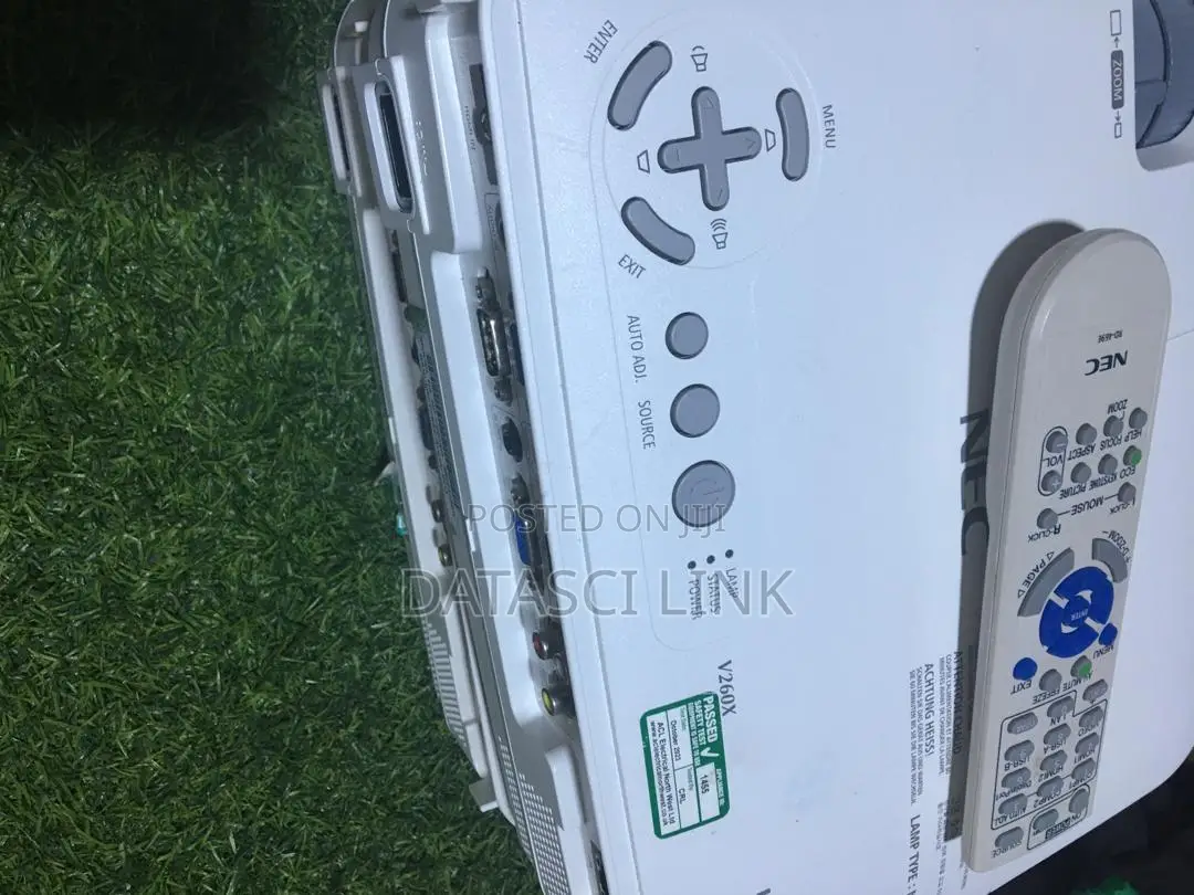 UK Pre-Owned Nec DLP Projector