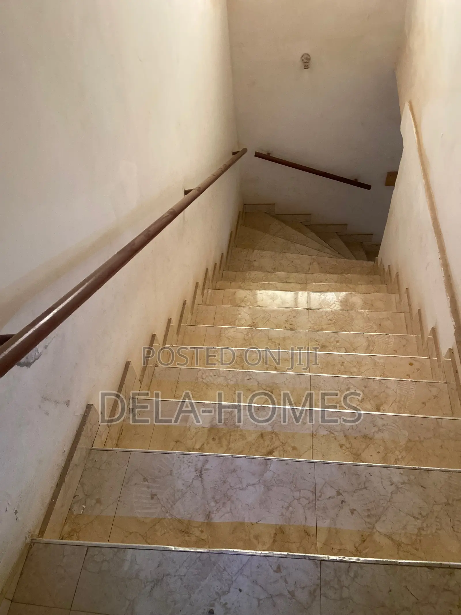 Three Bedroom Apartment for Rent at Ashiyie.