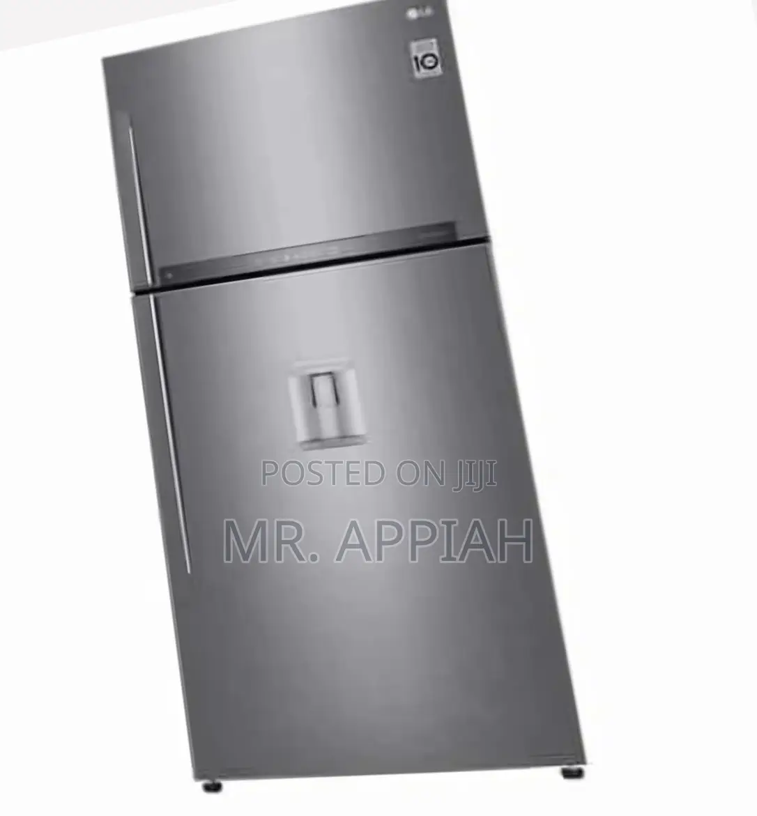 Sleek Design LG GR-F882HLHU Electric Refrigerator.