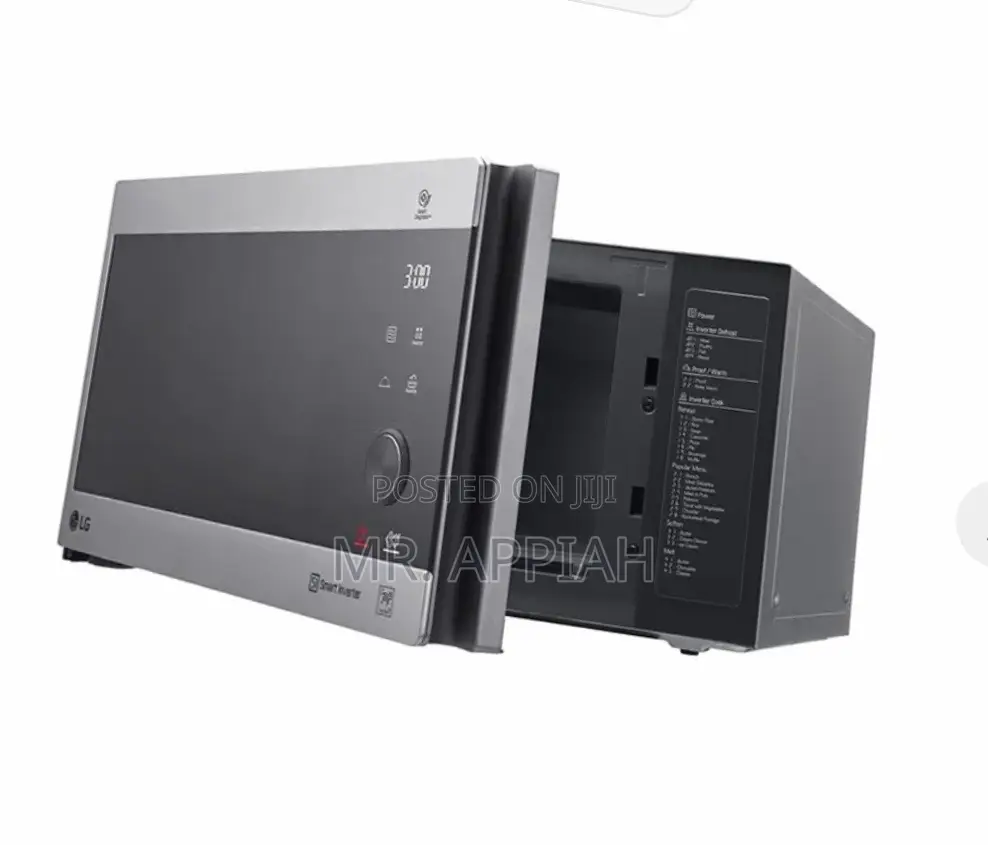 Even Heating Midea MH8265GIS Electric Microwave Oven.