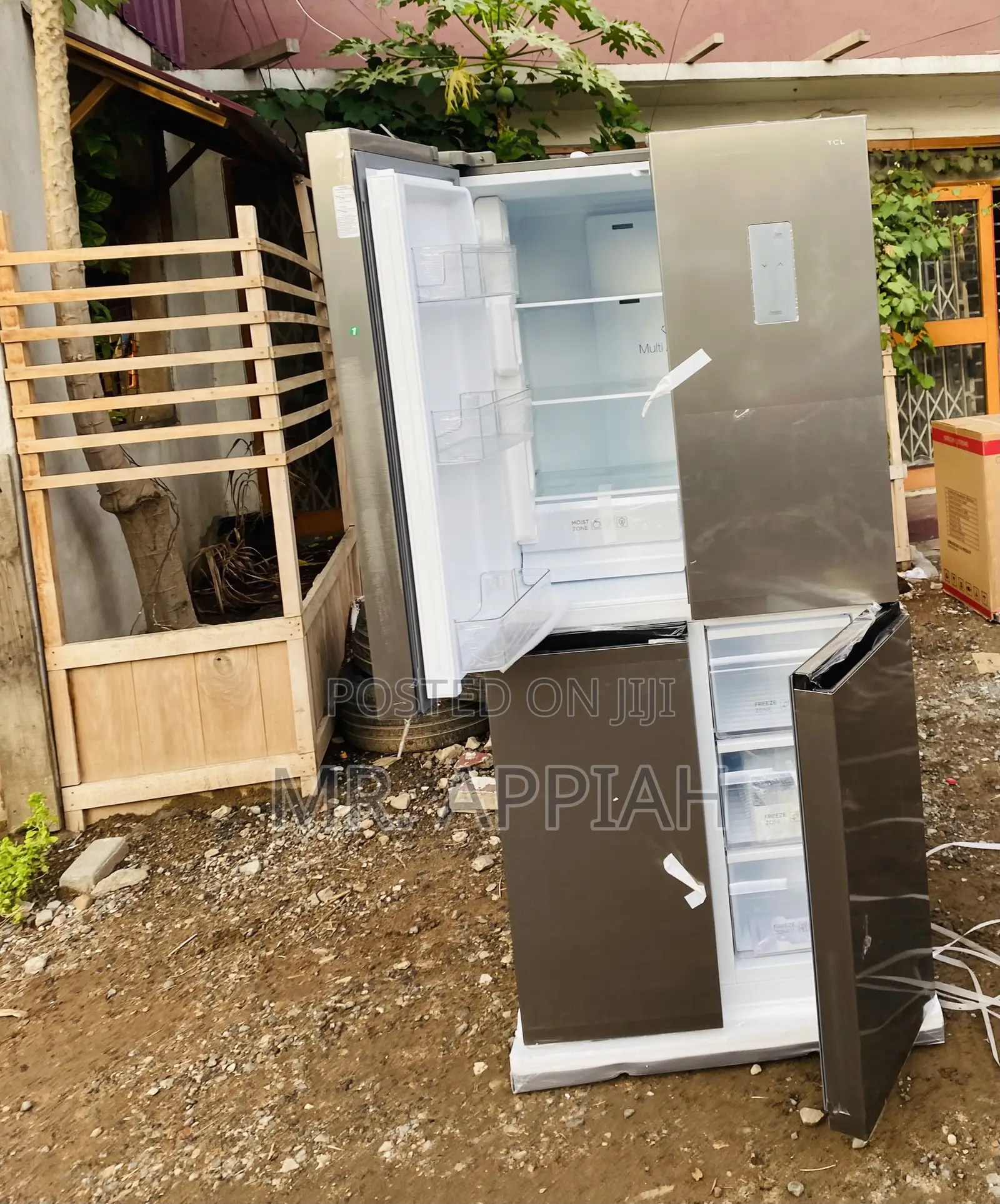 Lovely Design TCL P460CD Electric Side by Side Fridge.