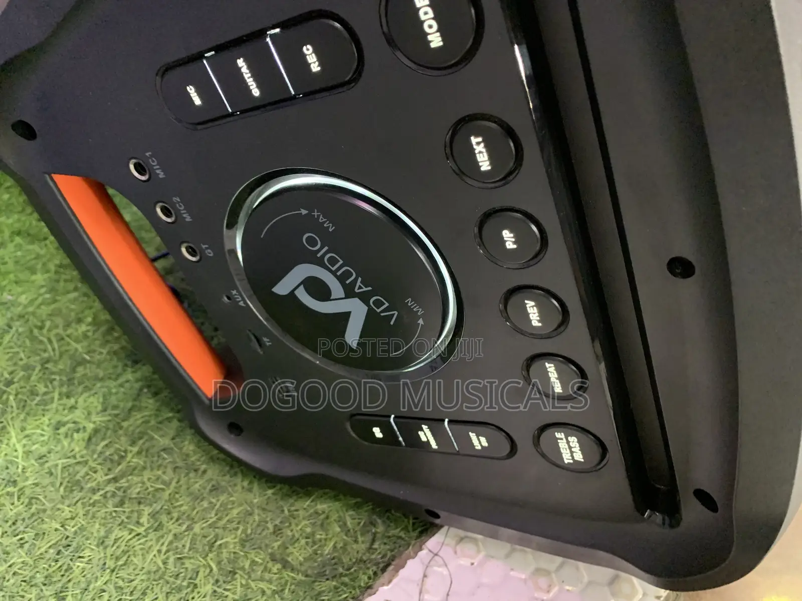 VD AUDIO 2x10inch RECHARGEABLE(Party)Bluetooth Speakers
