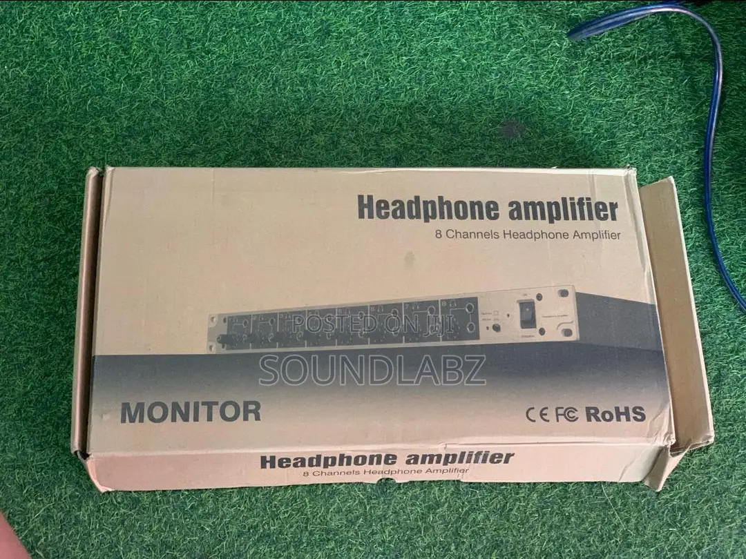 Behringer Hpa1600 8-Channel Headphone Amplifier
