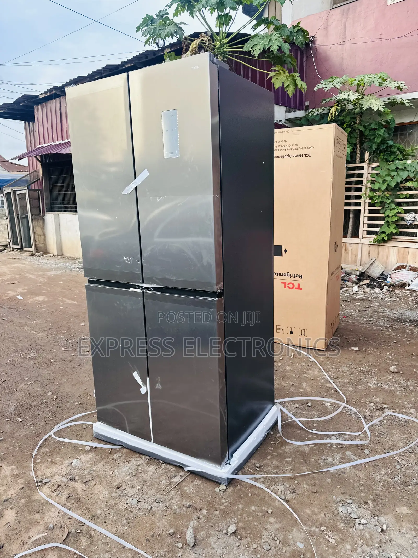 Elegant Design P460CD P460CD Cross Door Refrigerato