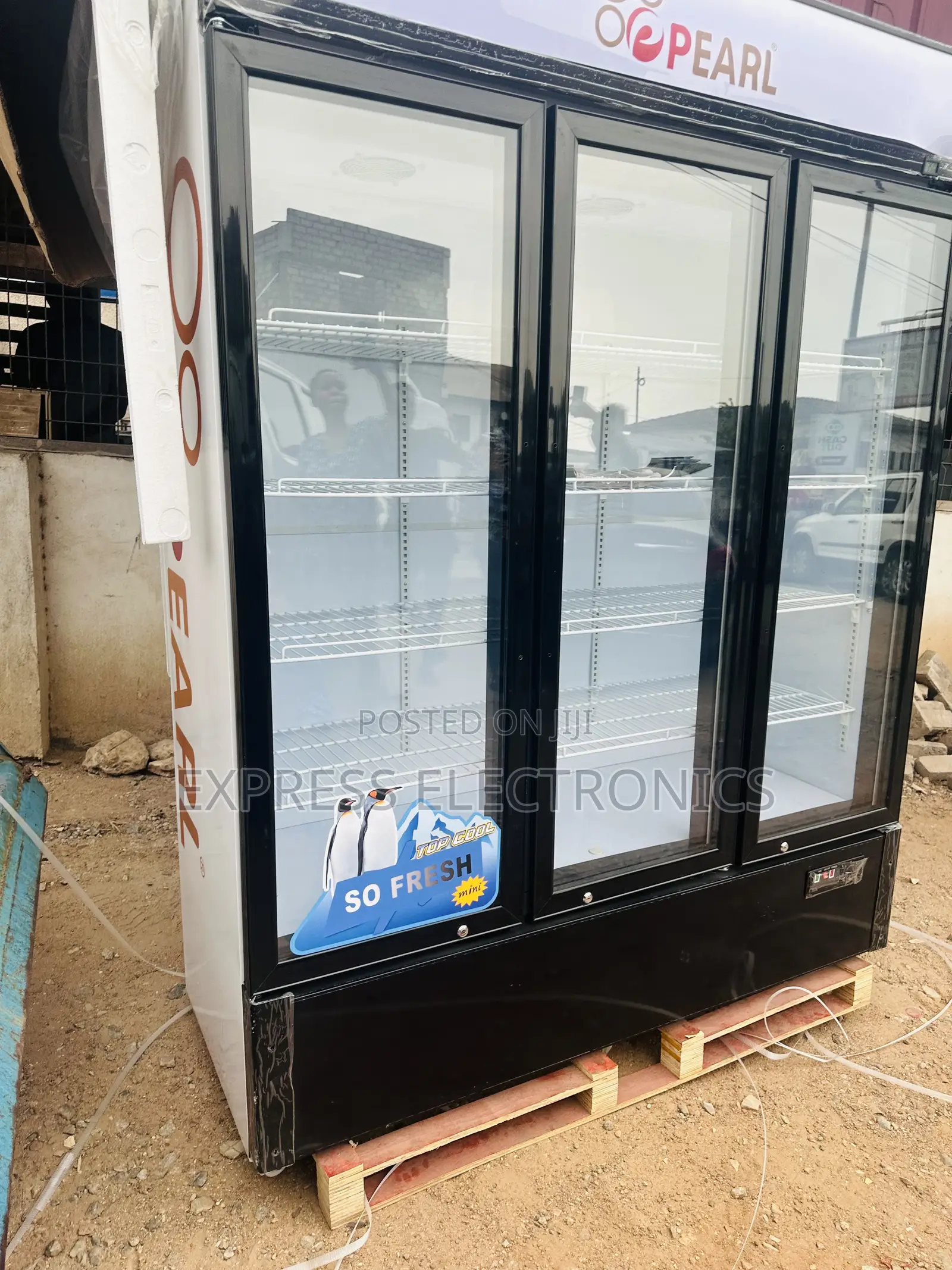 PVC-150 Pearl  Three Doors