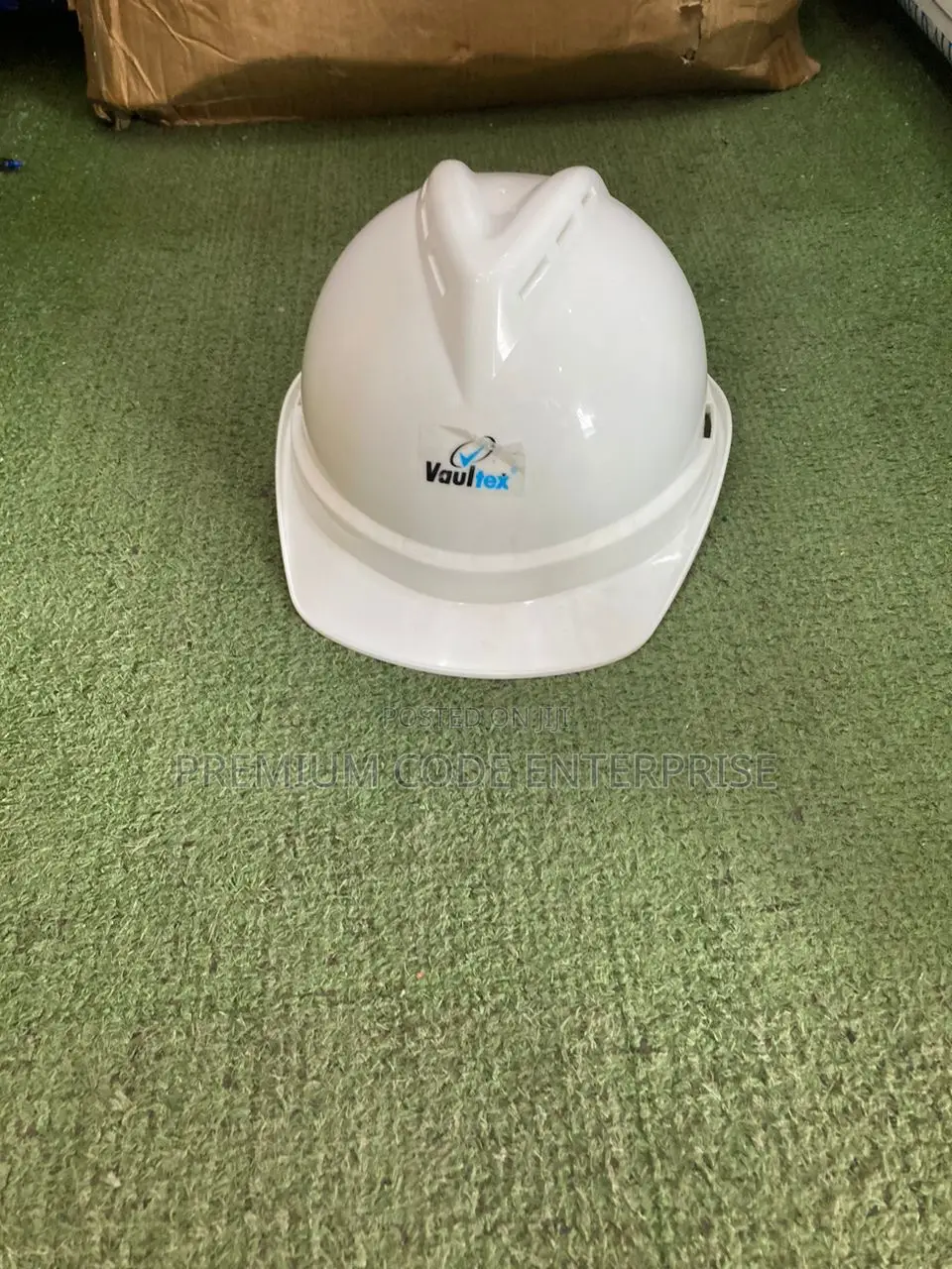 Vaultex Safety Helmet