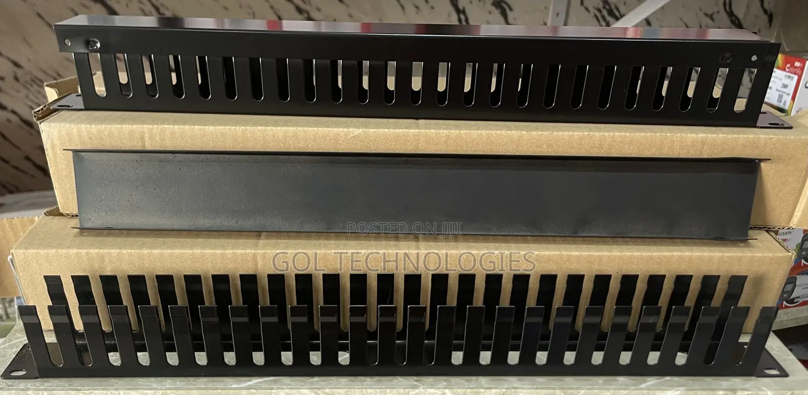 1U Networking Cable Manager or Organizer Rack Mountable