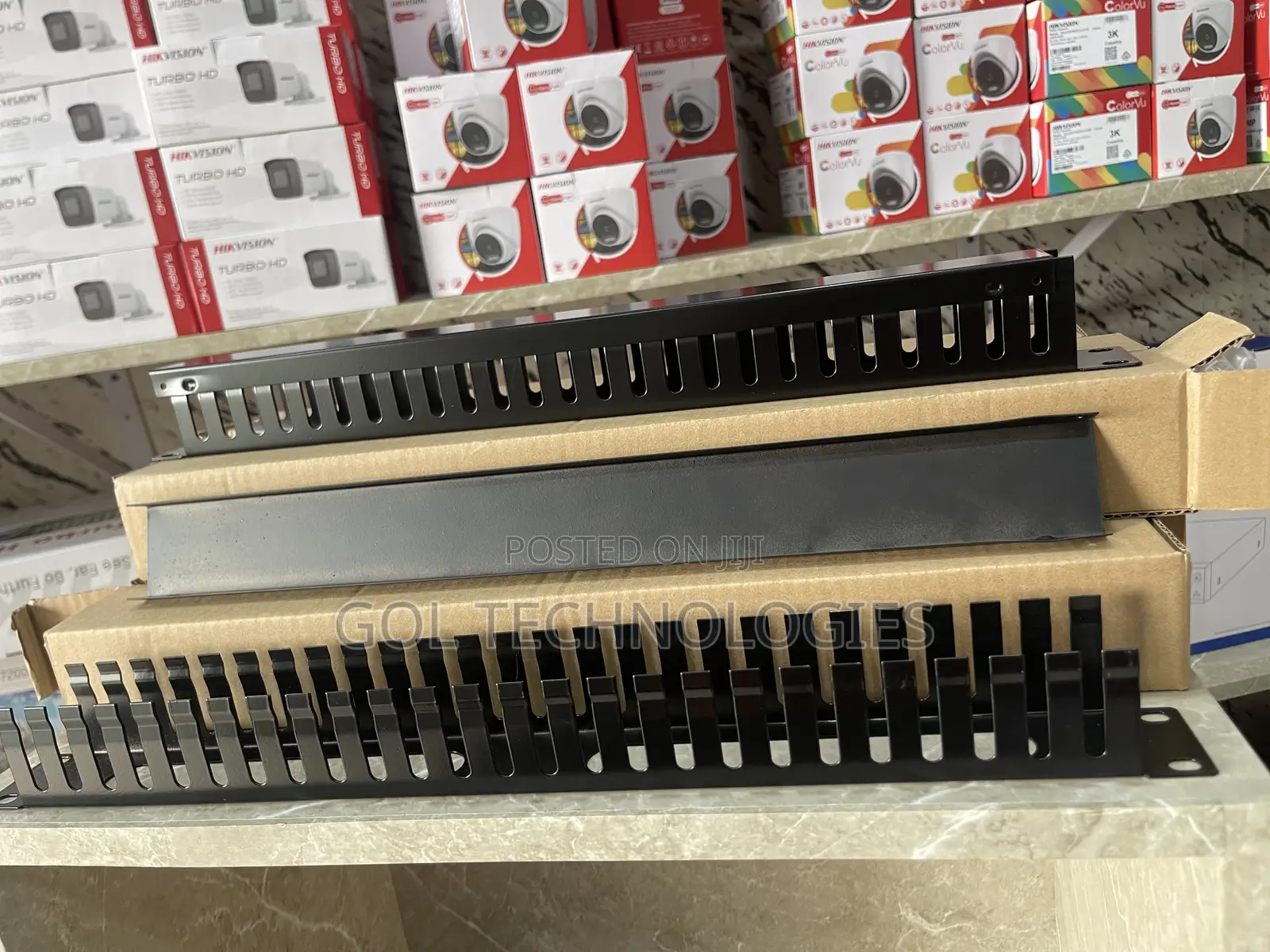 1U Networking Cable Manager or Organizer Rack Mountable