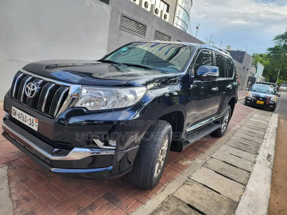 Car Rental in Ghana- Toyota Landcruisers for Rent - 6 Seats